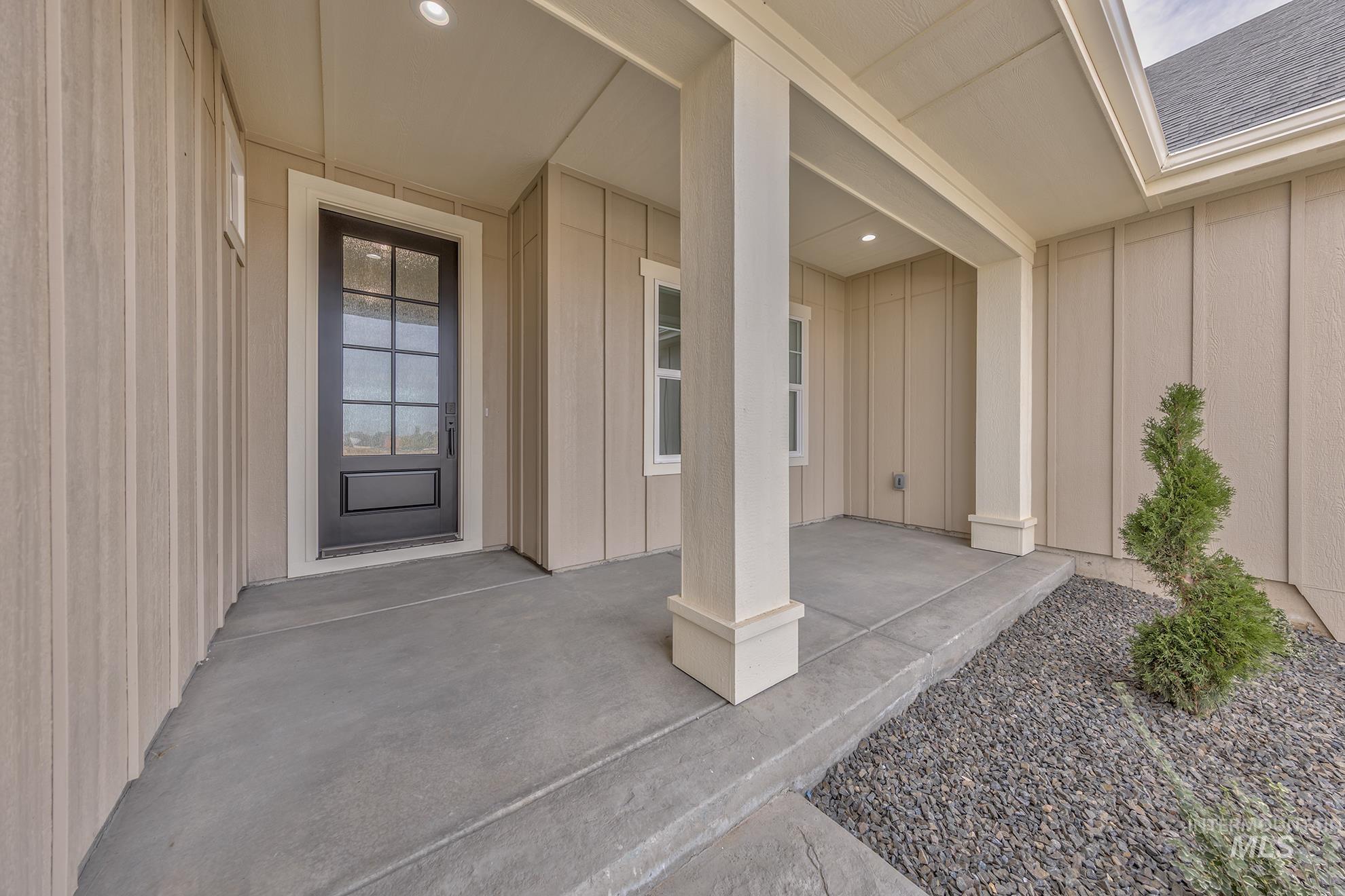 2810 Cypress Point, Payette, Idaho 83661, 4 Bedrooms, 2.5 Bathrooms, Residential For Sale, Price $589,000,MLS 98964479