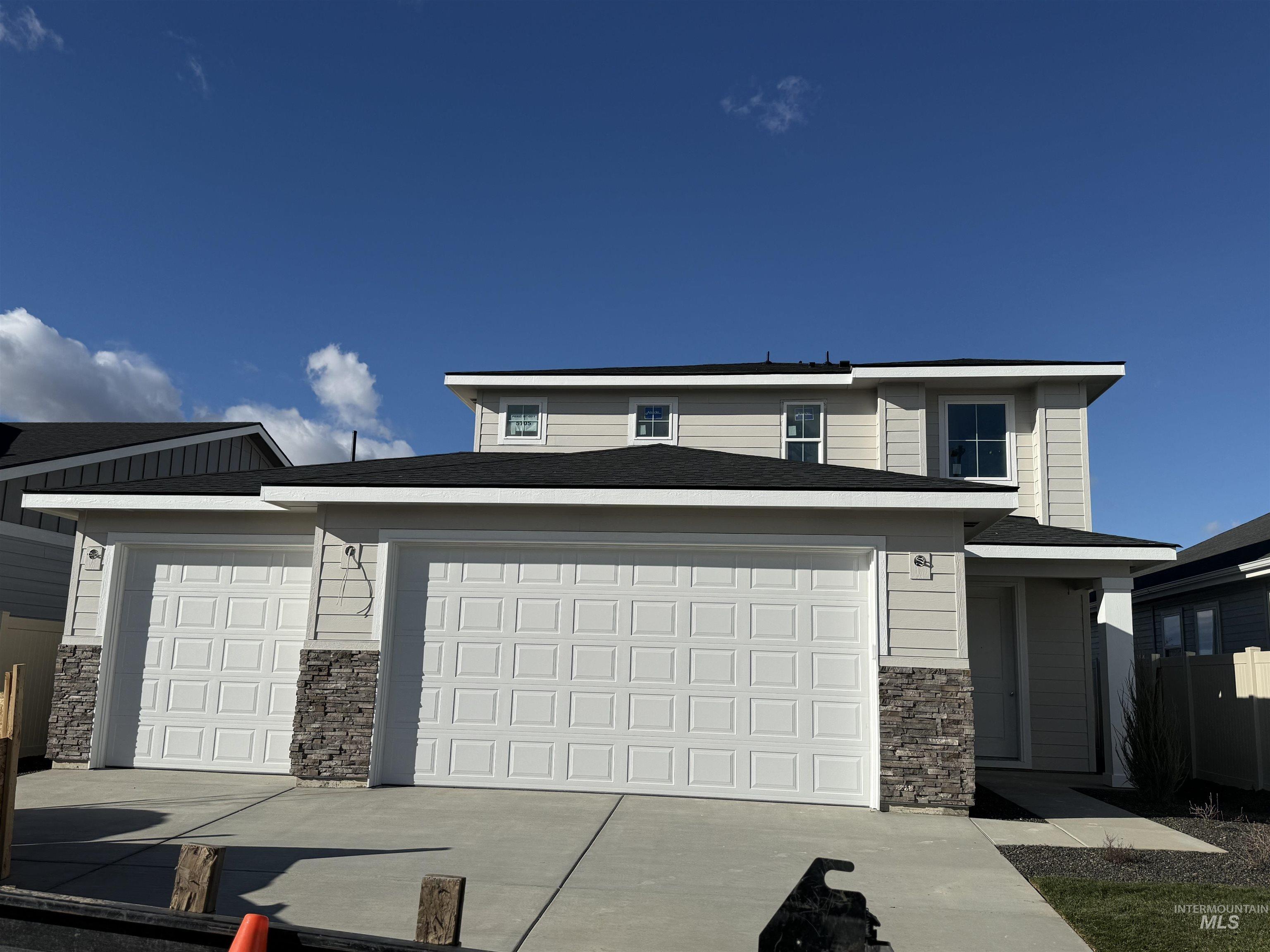 5705 N Backfire Way, Meridian, Idaho 83646, 3 Bedrooms, 2.5 Bathrooms, Residential For Sale, Price $528,923,MLS 98964483