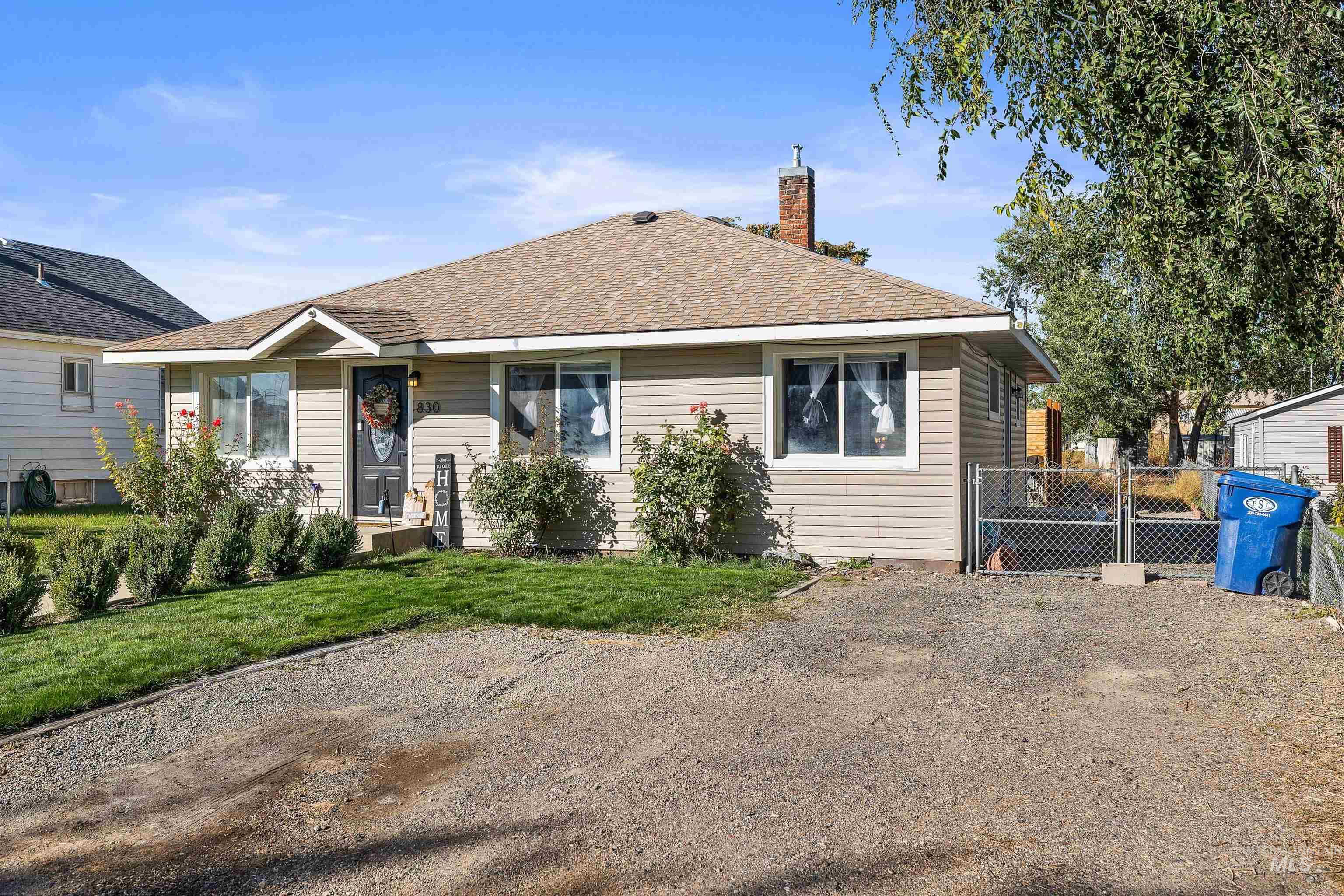 830 Idaho Ave, Filer, Idaho 83328, 3 Bedrooms, 2 Bathrooms, Residential For Sale, Price $299,000,MLS 98964486