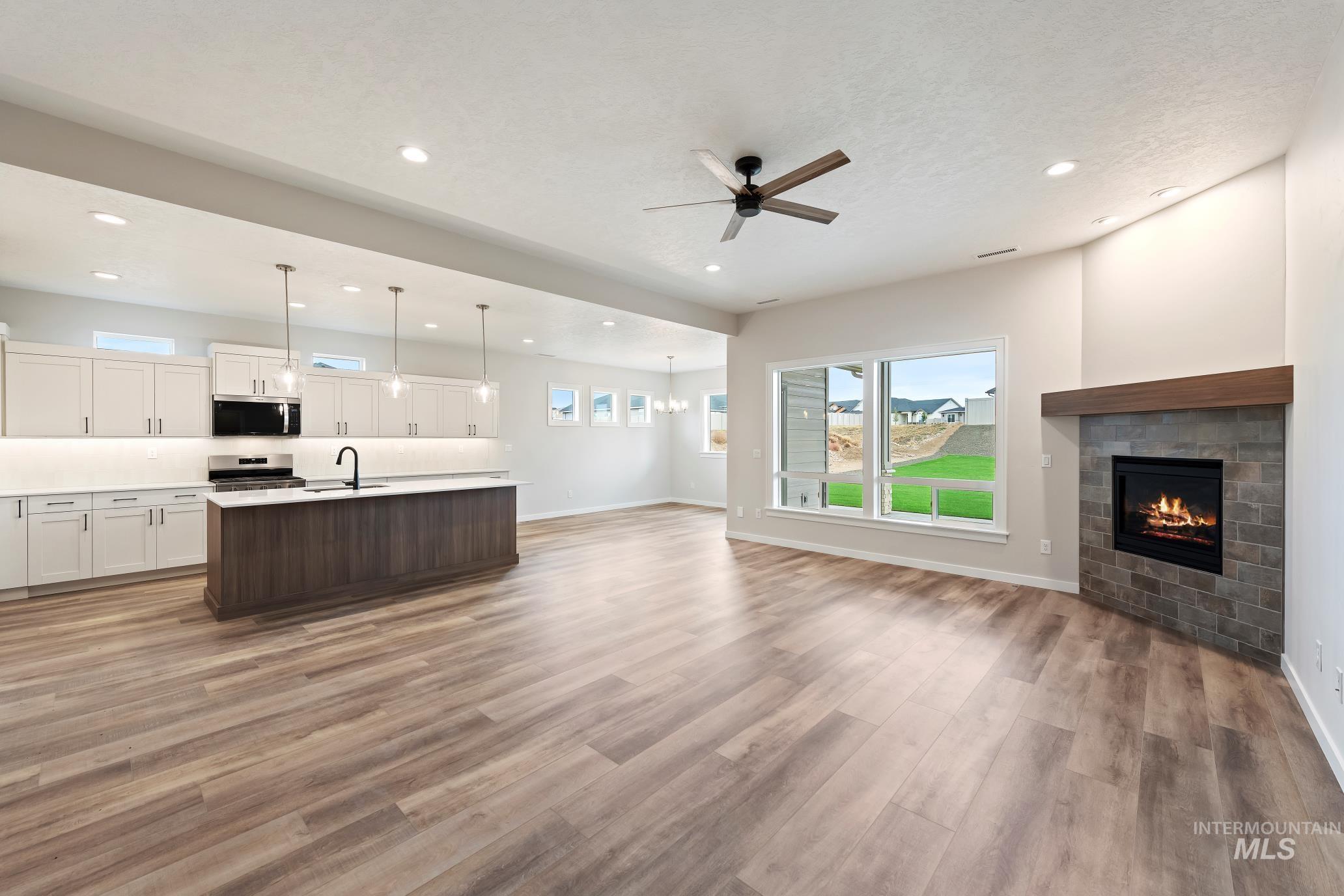 1969 W Ibis Drive, Nampa, Idaho 83686, 3 Bedrooms, 2 Bathrooms, Residential For Sale, Price $602,900,MLS 98964490