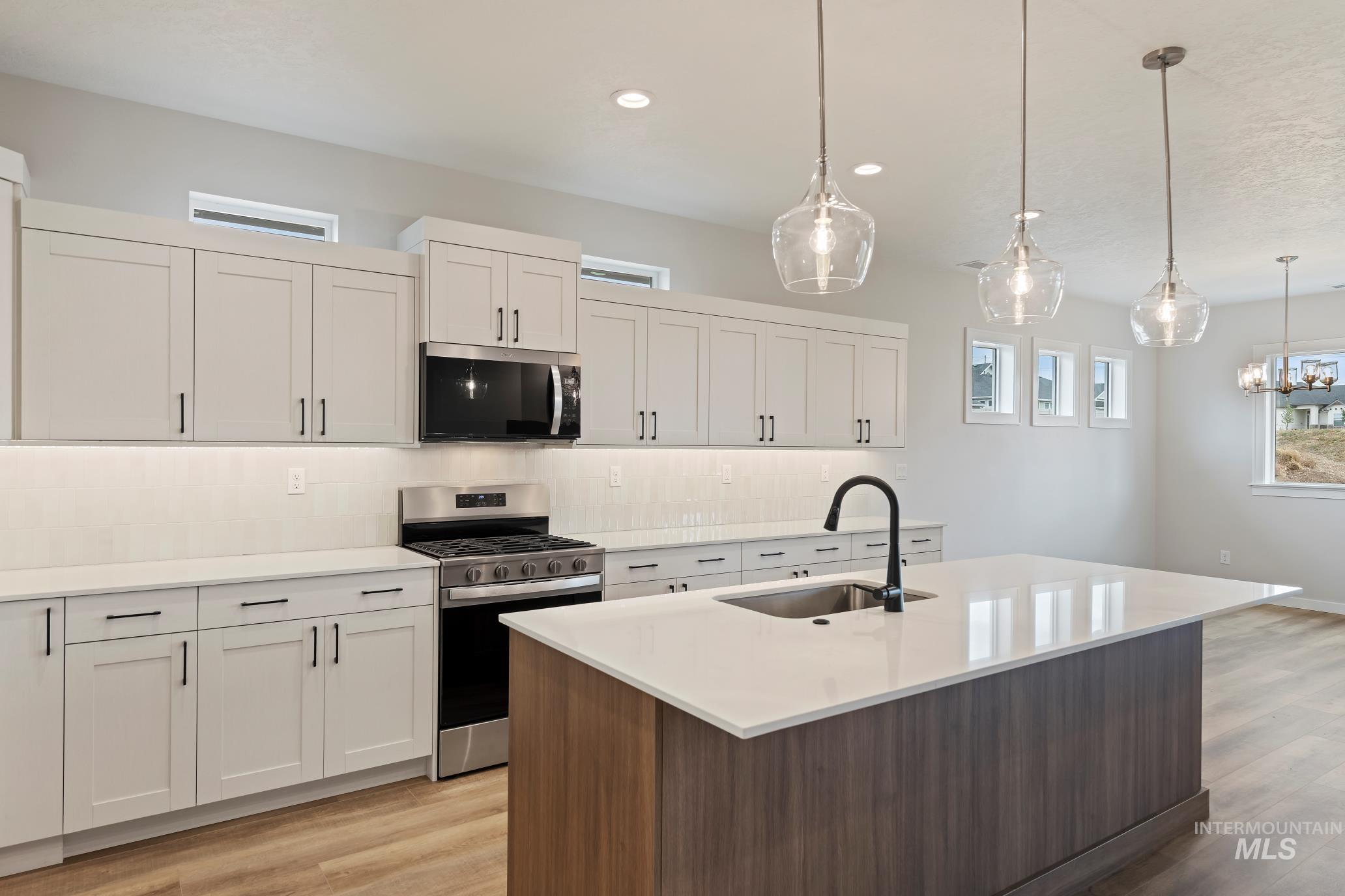 1969 W Ibis Drive, Nampa, Idaho 83686, 3 Bedrooms, 2 Bathrooms, Residential For Sale, Price $602,900,MLS 98964490