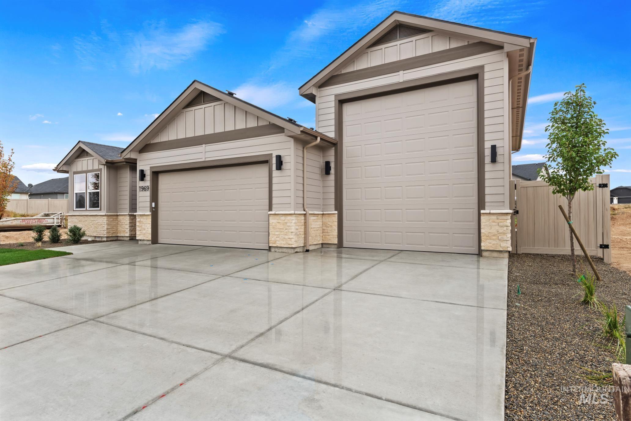1969 W Ibis Drive, Nampa, Idaho 83686, 3 Bedrooms, 2 Bathrooms, Residential For Sale, Price $602,900,MLS 98964490