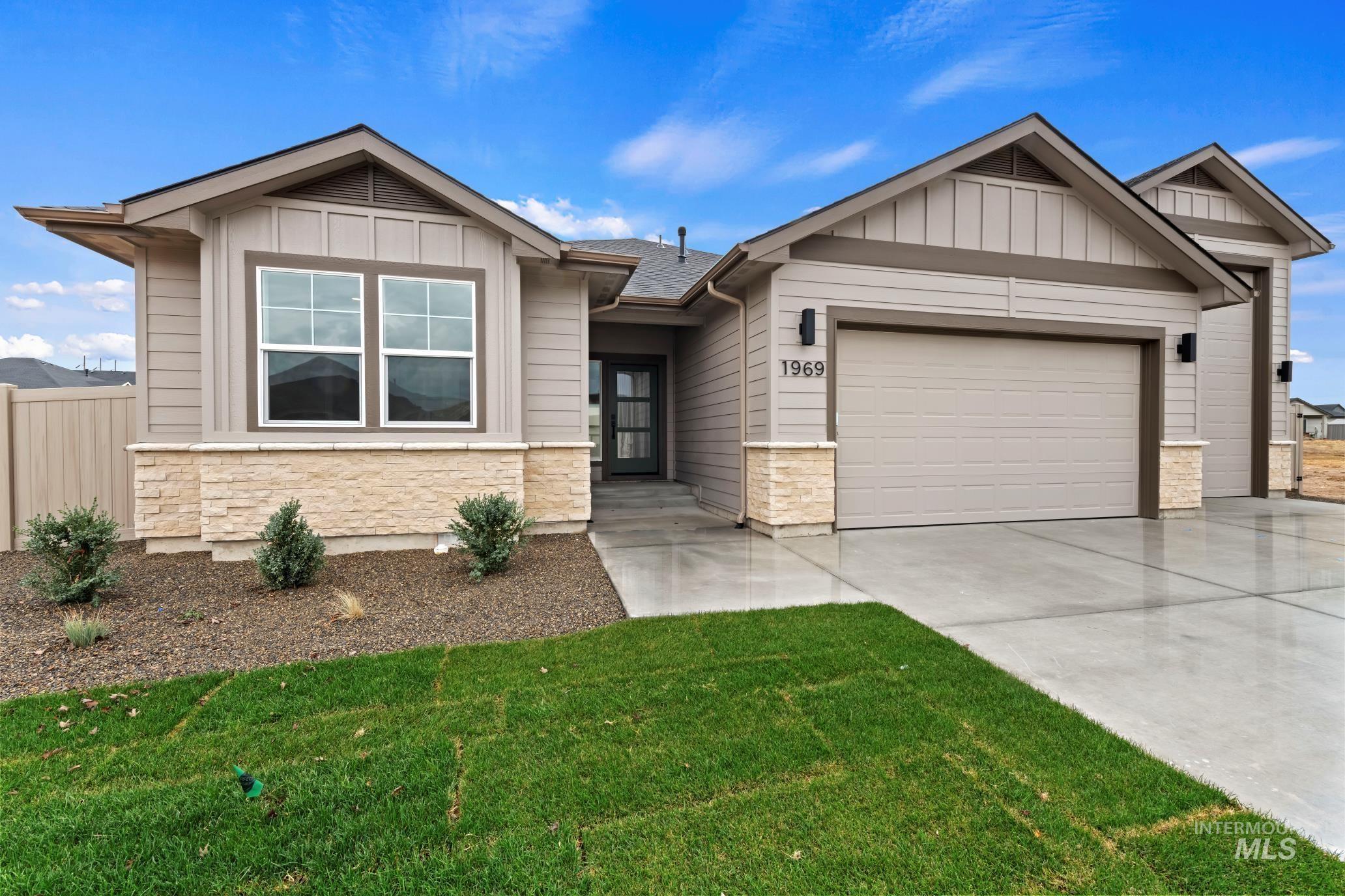 1969 W Ibis Drive, Nampa, Idaho 83686, 3 Bedrooms, 2 Bathrooms, Residential For Sale, Price $602,900,MLS 98964490