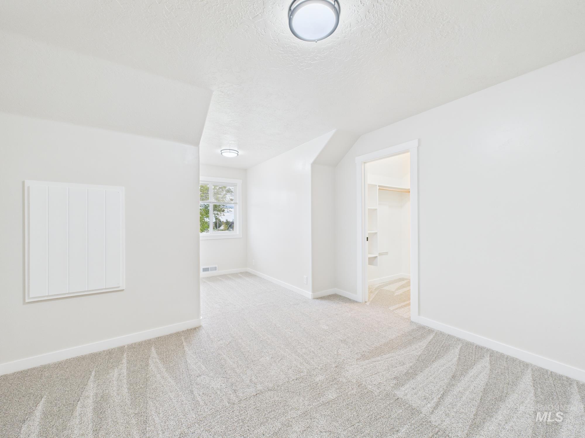 7934 Minam Drive, Middleton, Idaho 83644, 7 Bedrooms, 4 Bathrooms, Residential For Sale, Price $899,900,MLS 98964516