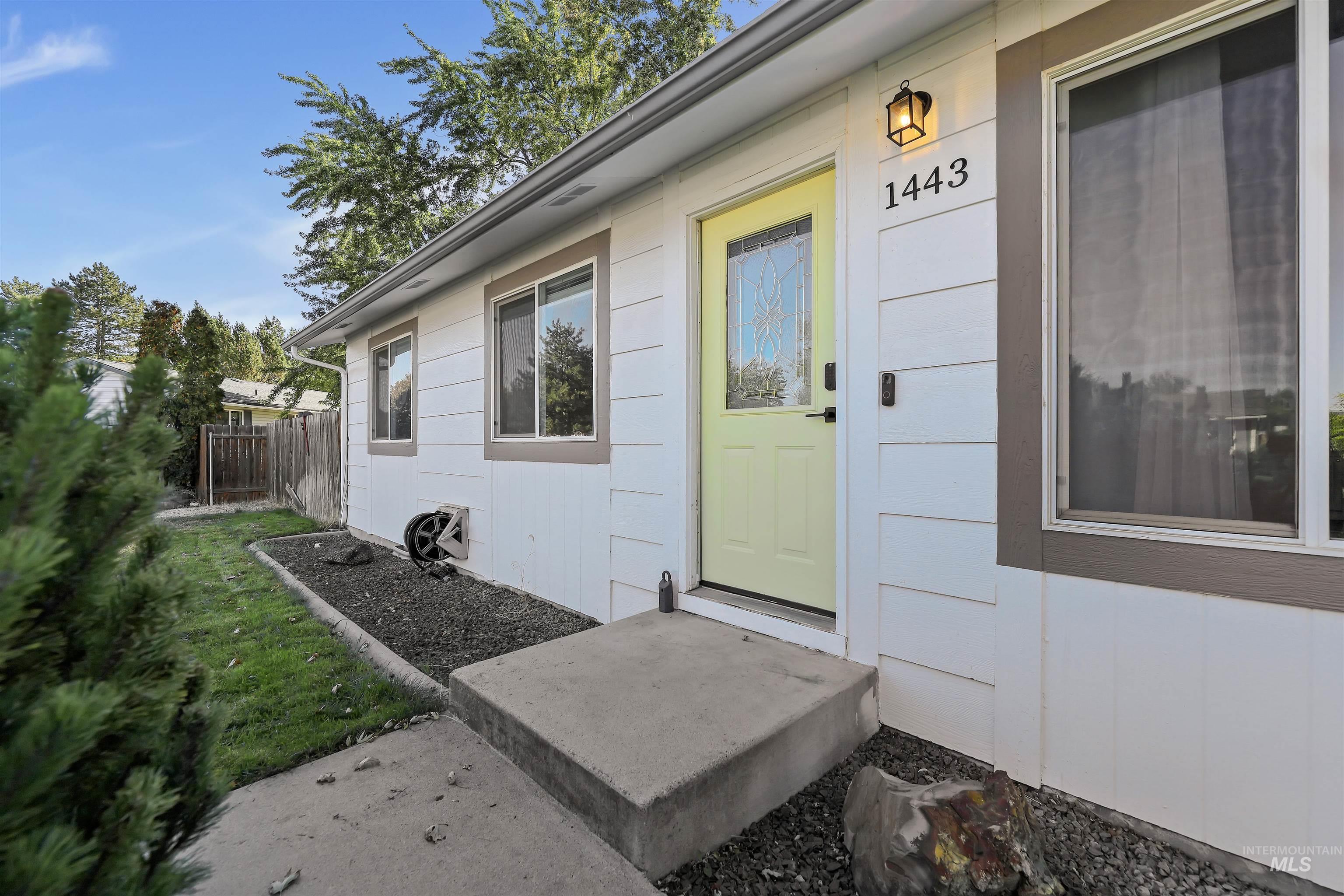 1443 W Washington, Meridian, Idaho 83642, 3 Bedrooms, 2 Bathrooms, Residential For Sale, Price $399,900,MLS 98964521