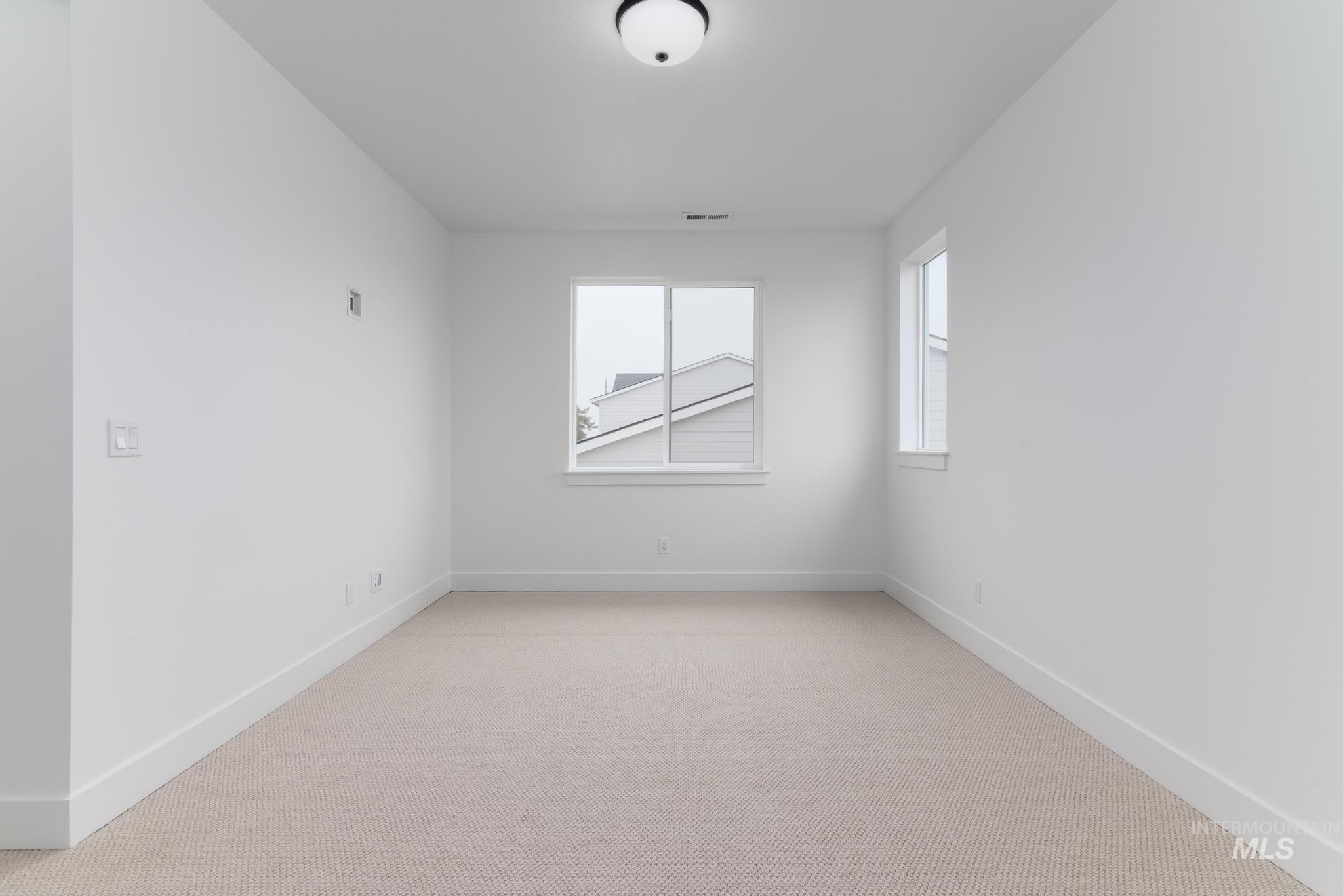 1247 W Osceola St, Middleton, Idaho 83644, 4 Bedrooms, 3.5 Bathrooms, Residential For Sale, Price $654,000,MLS 98964527