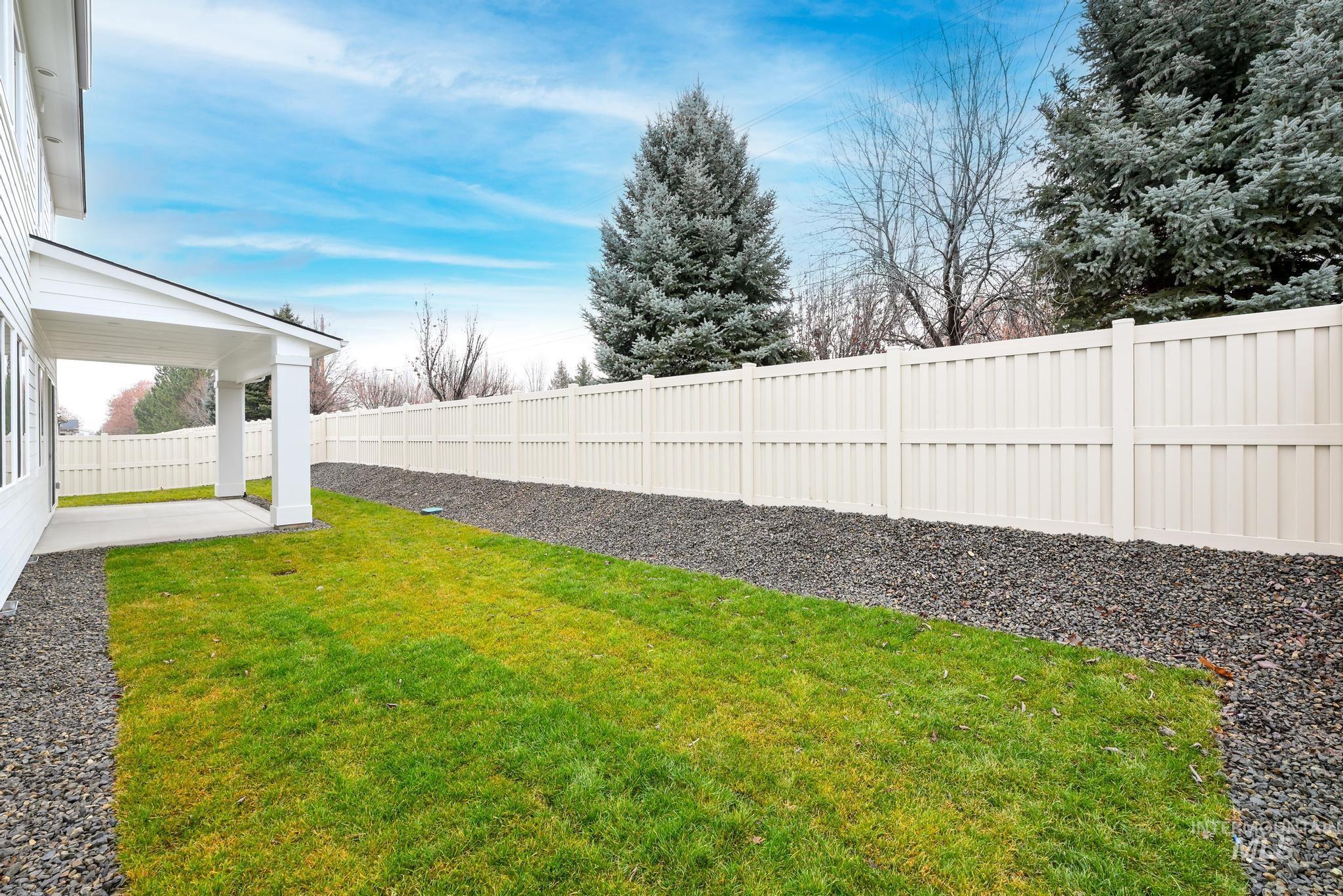 1247 W Osceola St, Middleton, Idaho 83644, 4 Bedrooms, 3.5 Bathrooms, Residential For Sale, Price $654,000,MLS 98964527