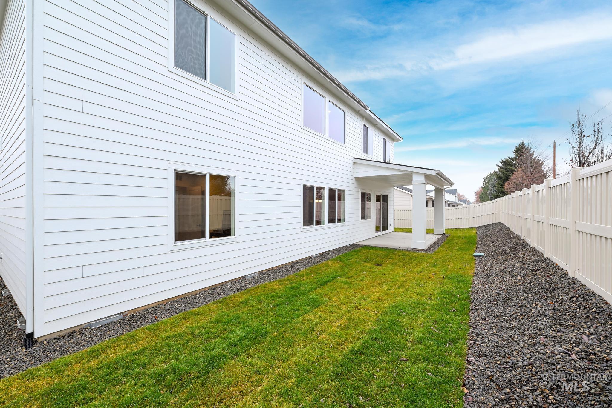 1247 W Osceola St, Middleton, Idaho 83644, 4 Bedrooms, 3.5 Bathrooms, Residential For Sale, Price $654,000,MLS 98964527