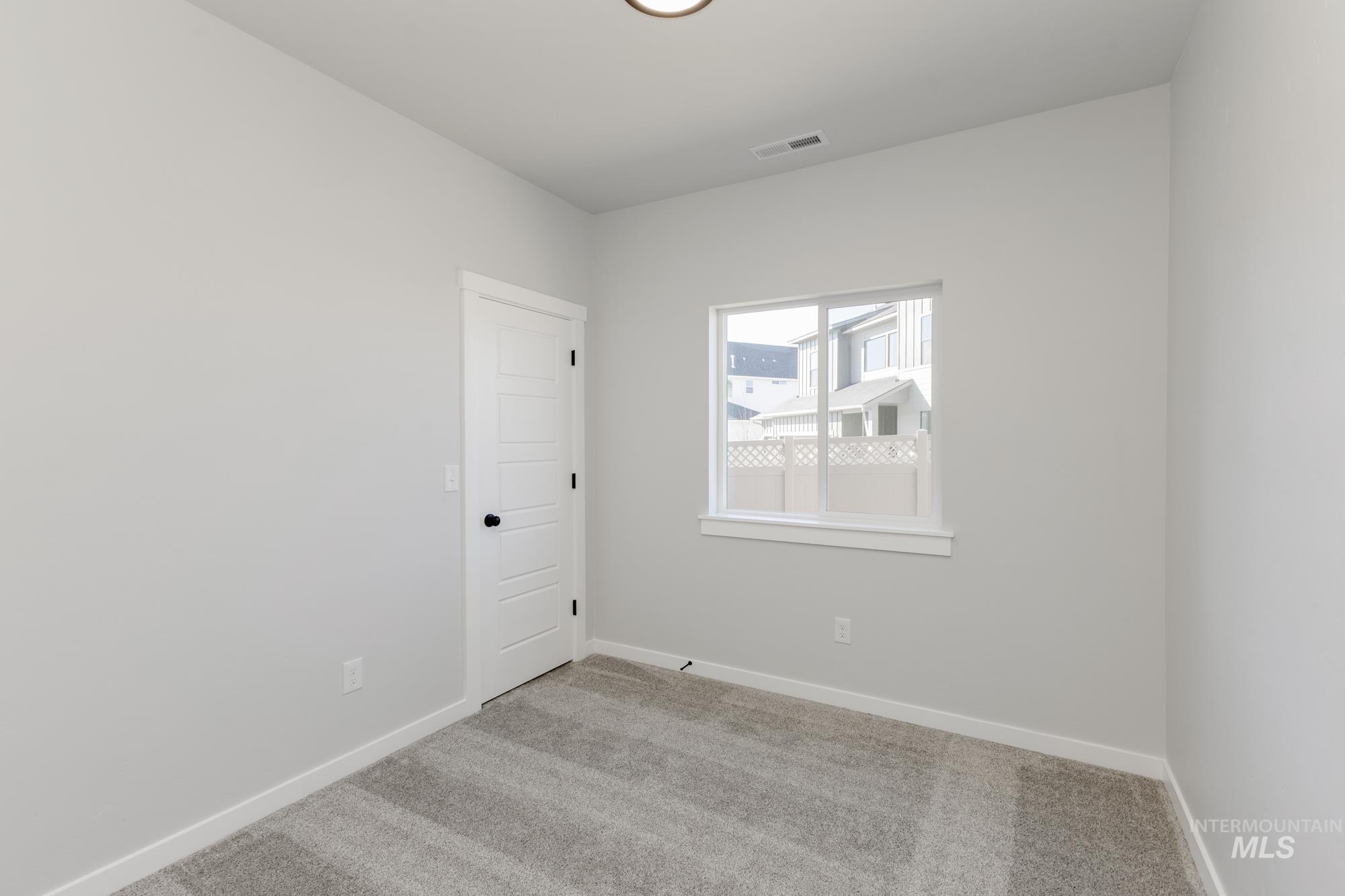 10574 W Tinder St, Star, Idaho 83669, 4 Bedrooms, 2.5 Bathrooms, Residential For Sale, Price $499,990,MLS 98964537