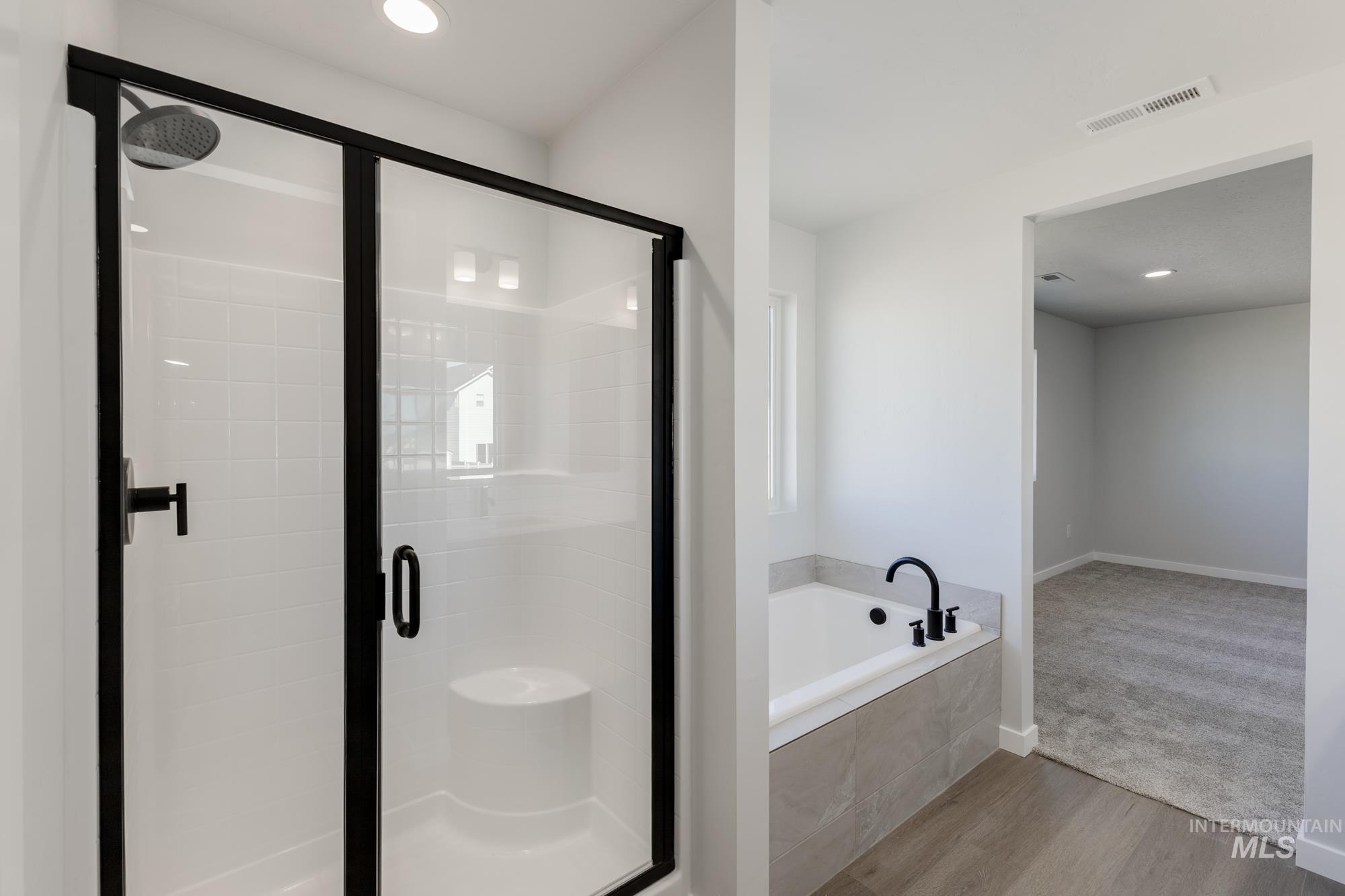 10574 W Tinder St, Star, Idaho 83669, 4 Bedrooms, 2.5 Bathrooms, Residential For Sale, Price $499,990,MLS 98964537