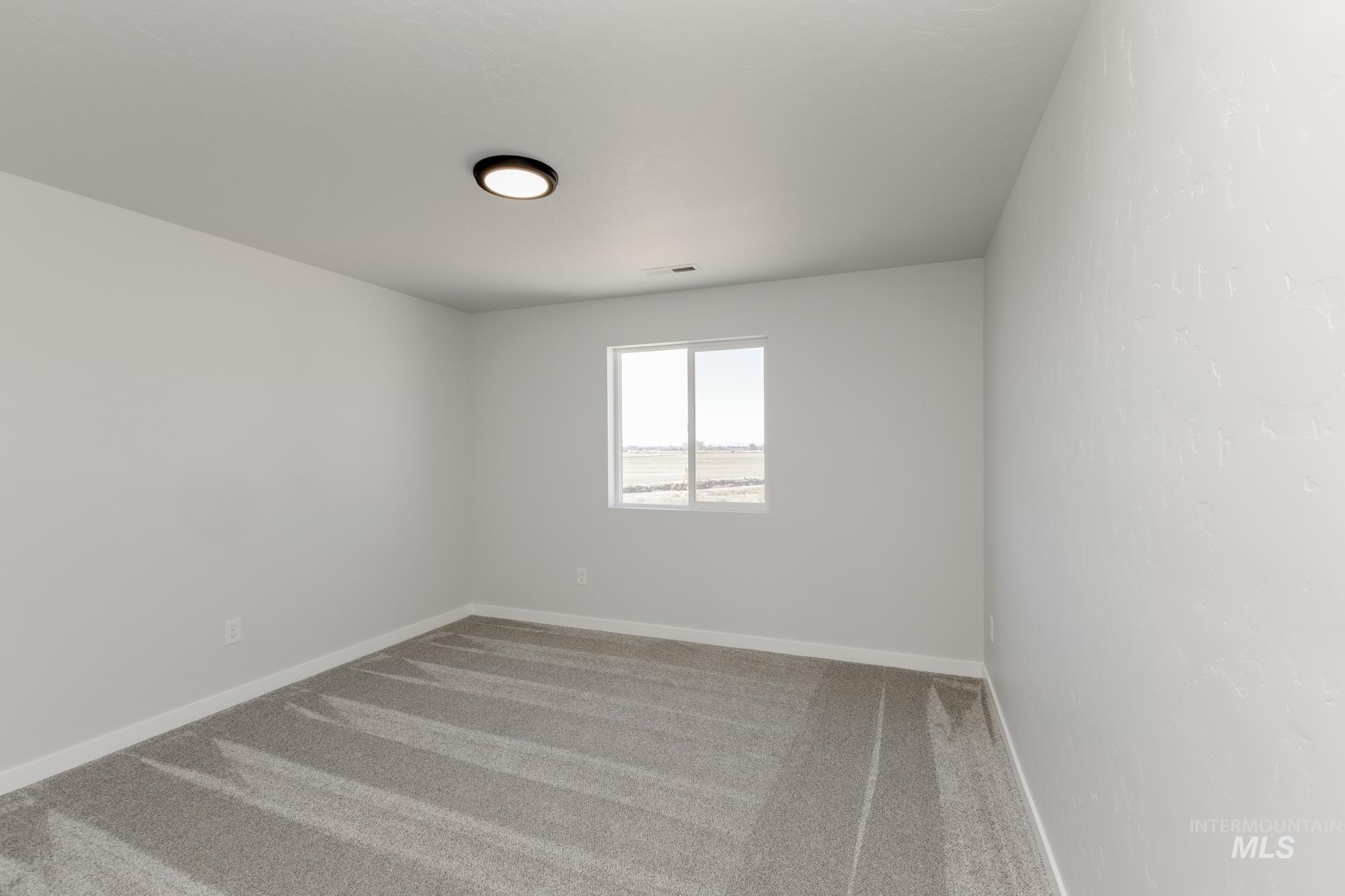 18347 N Trumpet Lily Ave, Nampa, Idaho 83687, 5 Bedrooms, 2.5 Bathrooms, Residential For Sale, Price $519,990,MLS 98964544