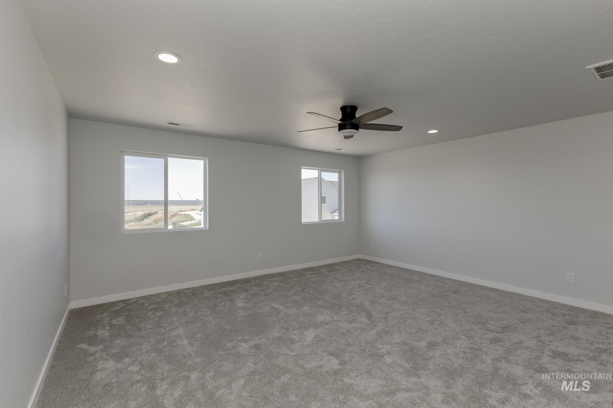 18347 N Trumpet Lily Ave, Nampa, Idaho 83687, 5 Bedrooms, 2.5 Bathrooms, Residential For Sale, Price $519,990,MLS 98964544