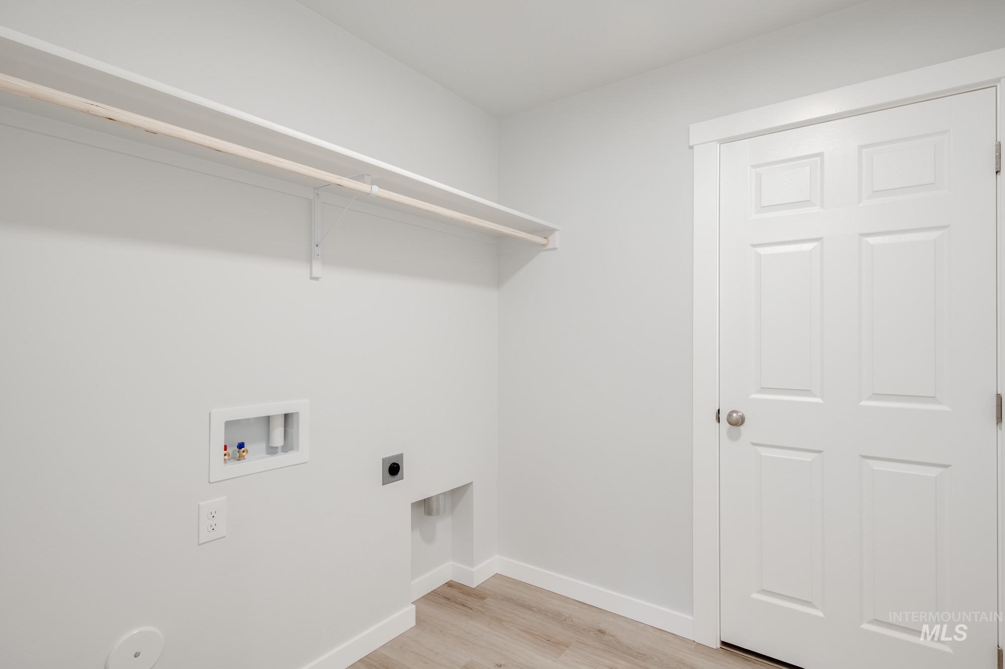 9108 W Camellia St, Nampa, Idaho 83687, 4 Bedrooms, 2 Bathrooms, Residential For Sale, Price $427,990,MLS 98964545