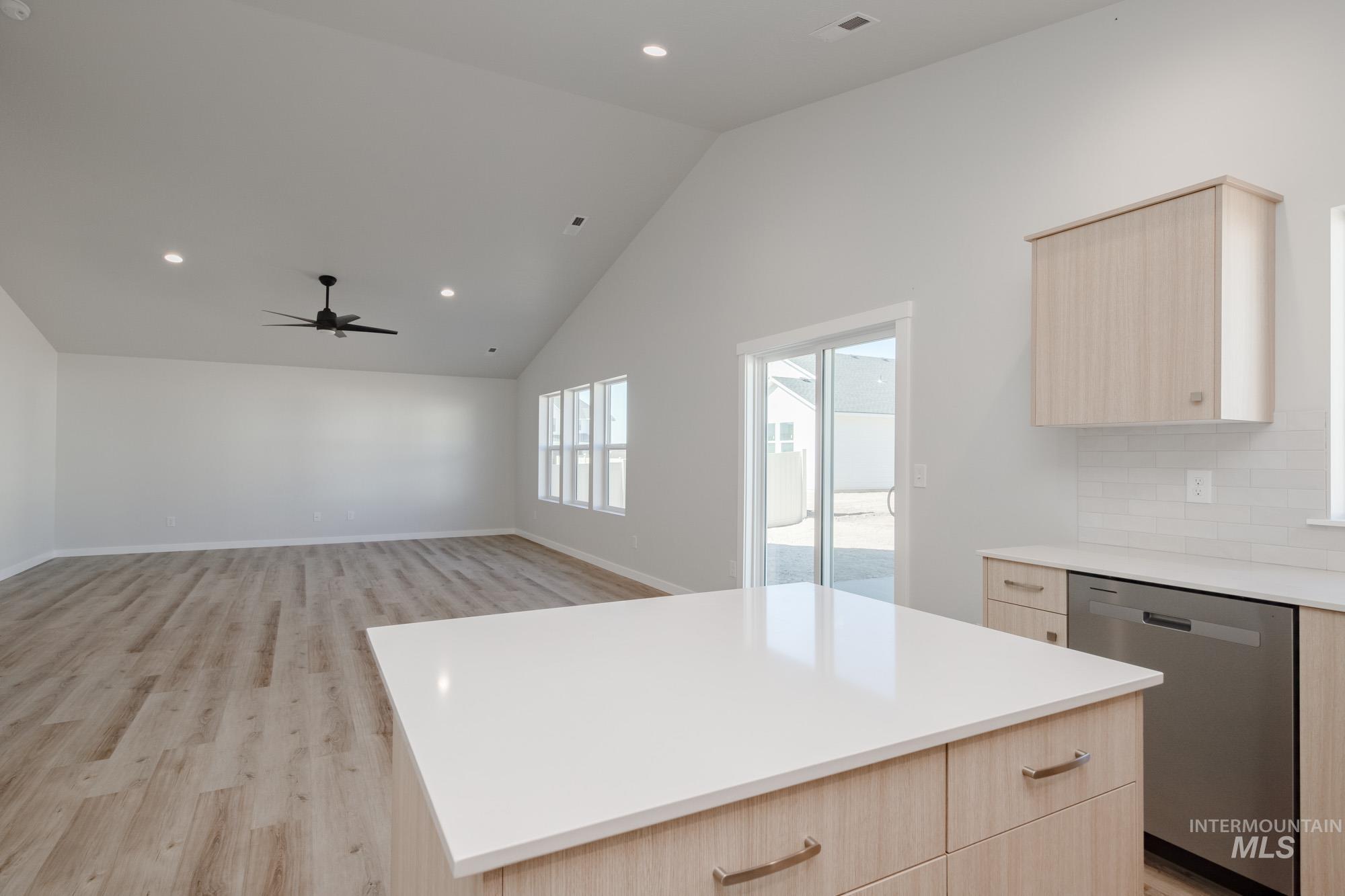 9108 W Camellia St, Nampa, Idaho 83687, 4 Bedrooms, 2 Bathrooms, Residential For Sale, Price $427,990,MLS 98964545