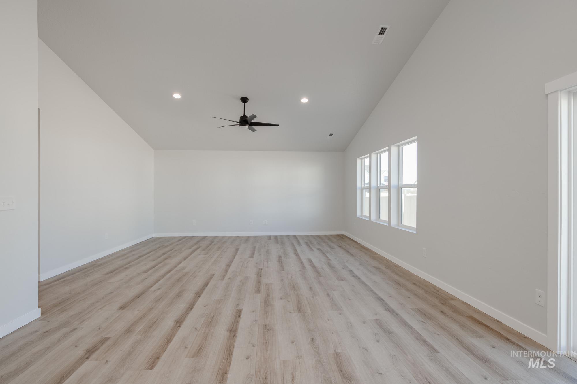 9108 W Camellia St, Nampa, Idaho 83687, 4 Bedrooms, 2 Bathrooms, Residential For Sale, Price $427,990,MLS 98964545