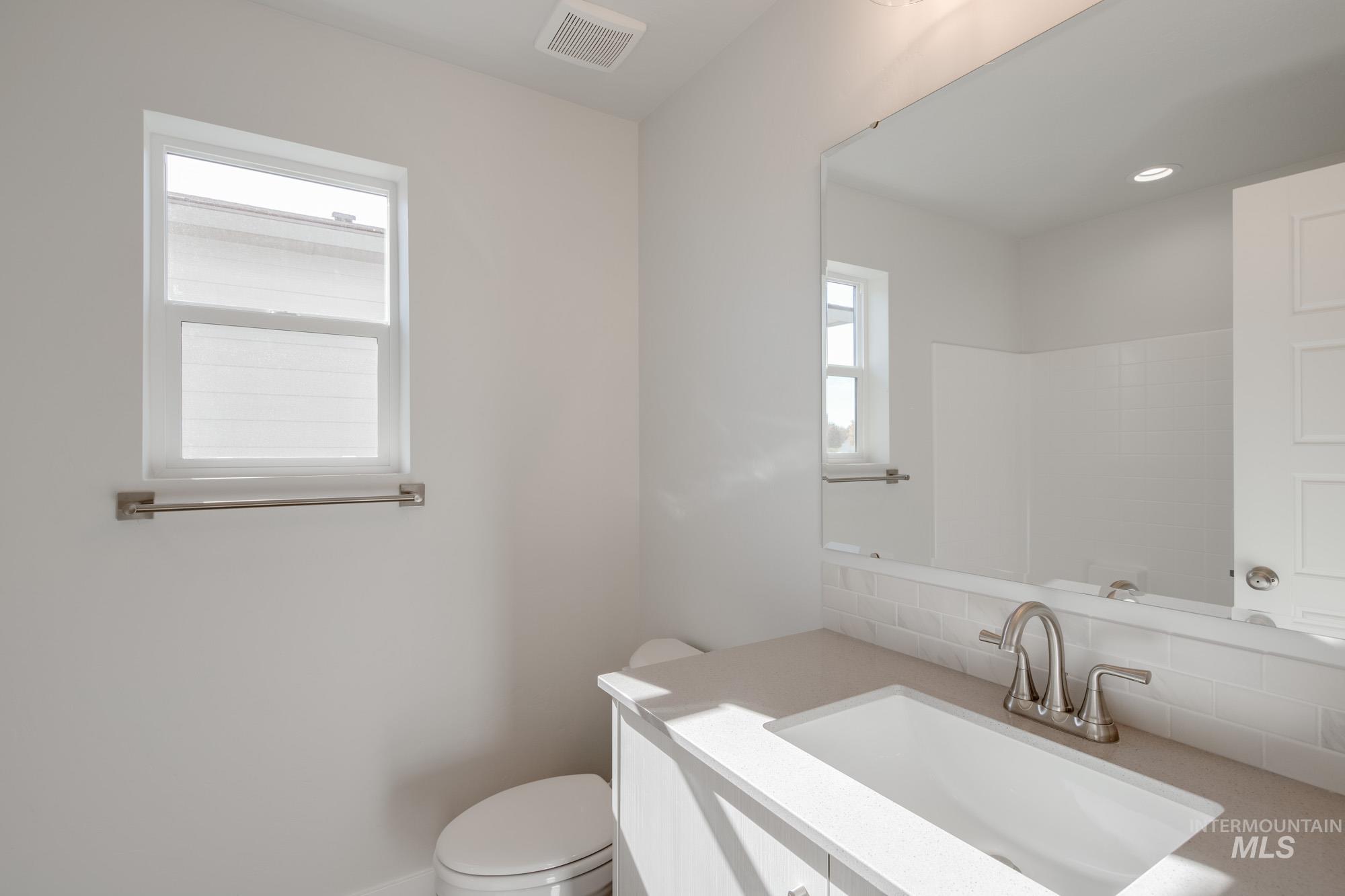 5088 S Amorita Ave, Meridian, Idaho 83642, 3 Bedrooms, 2.5 Bathrooms, Residential For Sale, Price $435,990,MLS 98964552