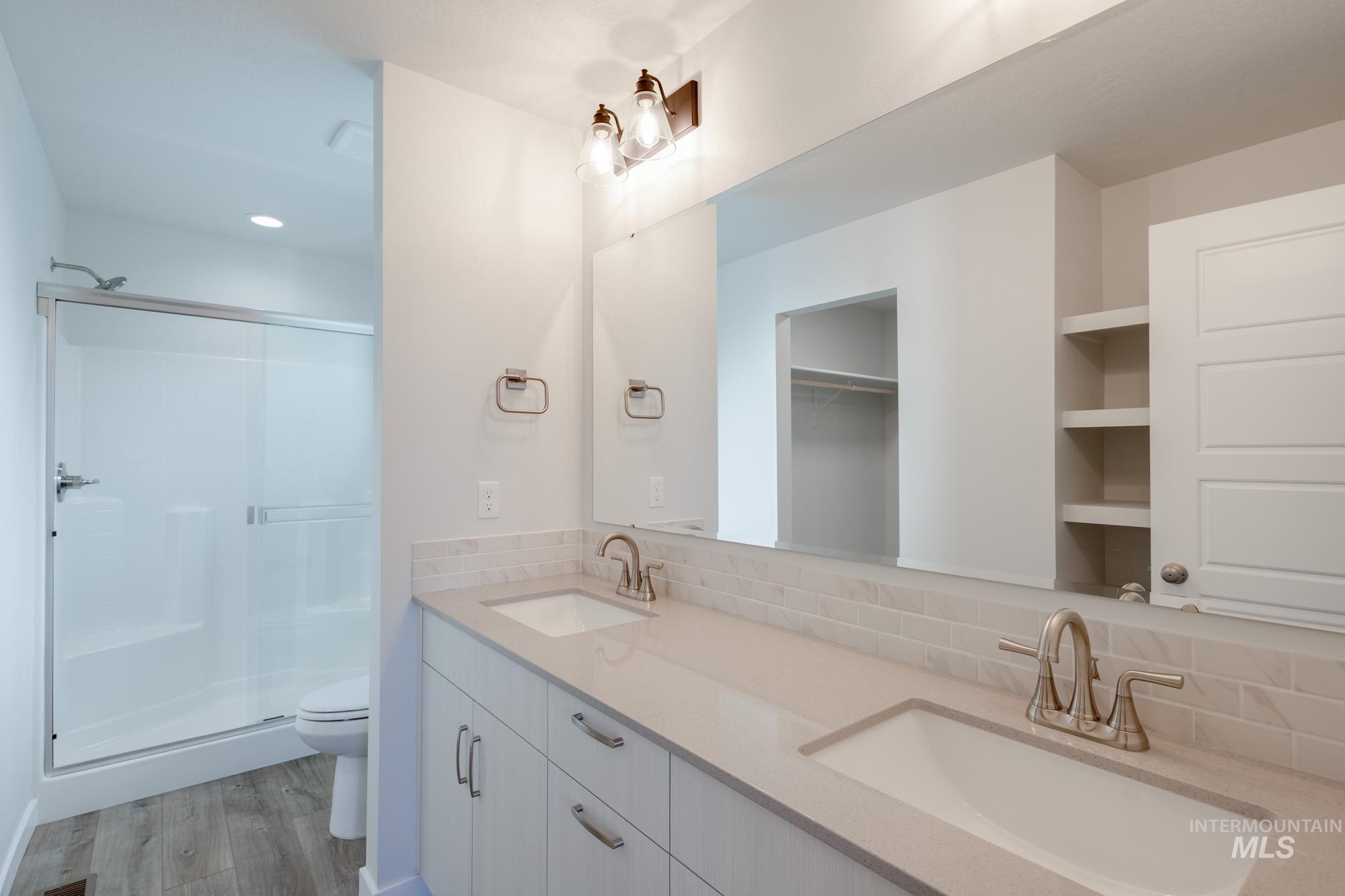 5088 S Amorita Ave, Meridian, Idaho 83642, 3 Bedrooms, 2.5 Bathrooms, Residential For Sale, Price $435,990,MLS 98964552