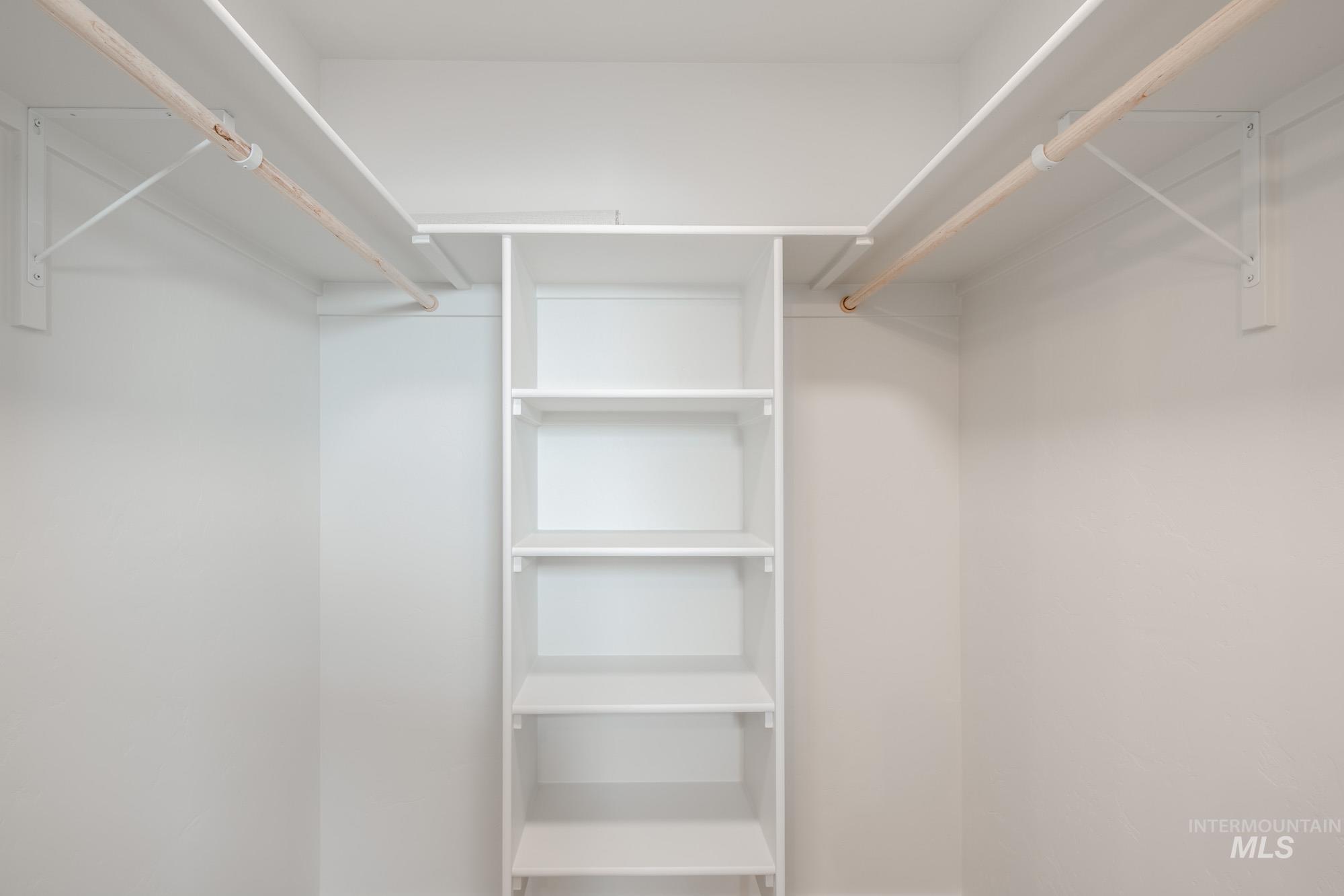 5088 S Amorita Ave, Meridian, Idaho 83642, 3 Bedrooms, 2.5 Bathrooms, Residential For Sale, Price $435,990,MLS 98964552