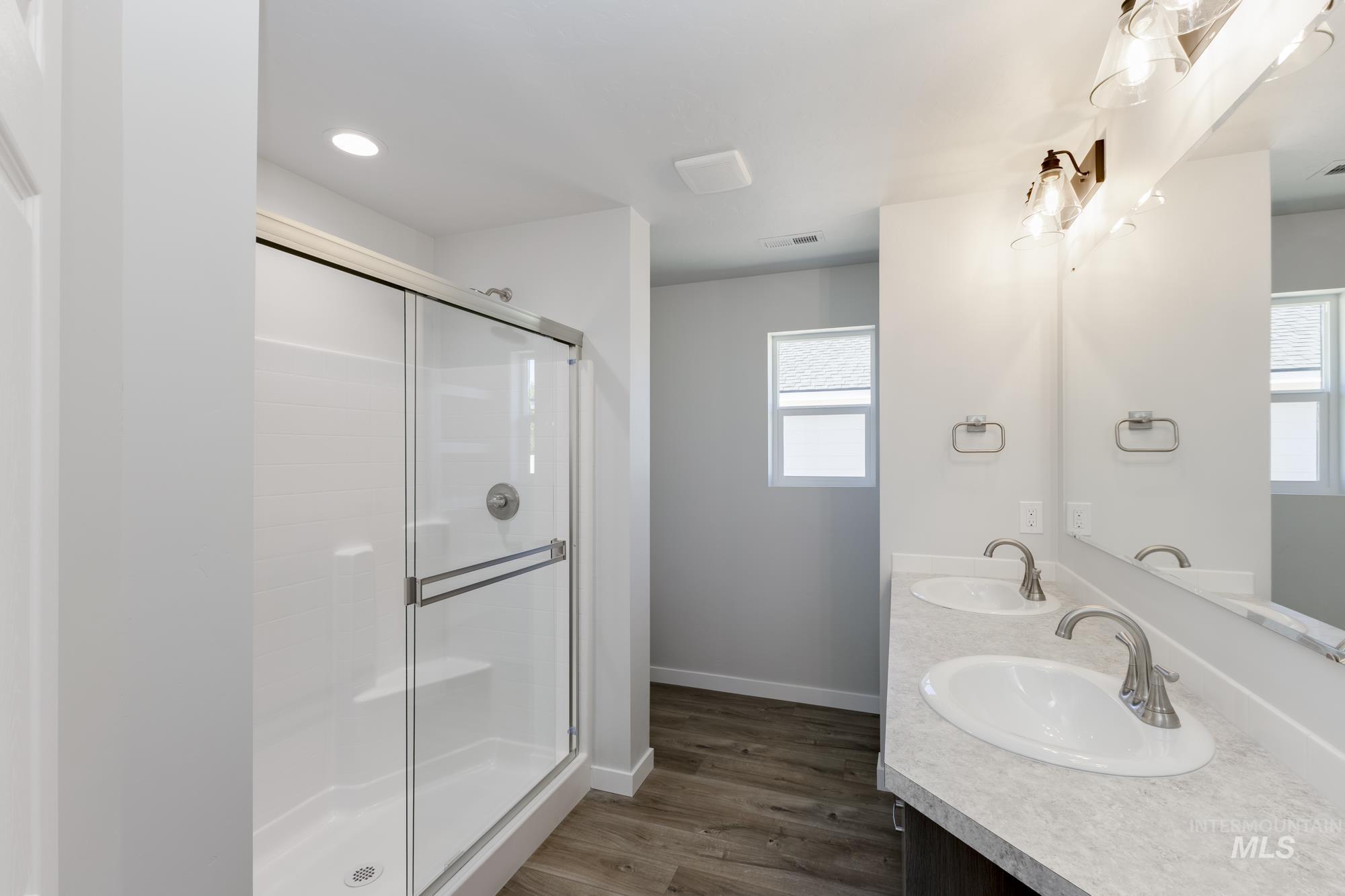 2983 E Boulder Basin Dr, Kuna, Idaho 83634, 3 Bedrooms, 2 Bathrooms, Residential For Sale, Price $436,990,MLS 98964555