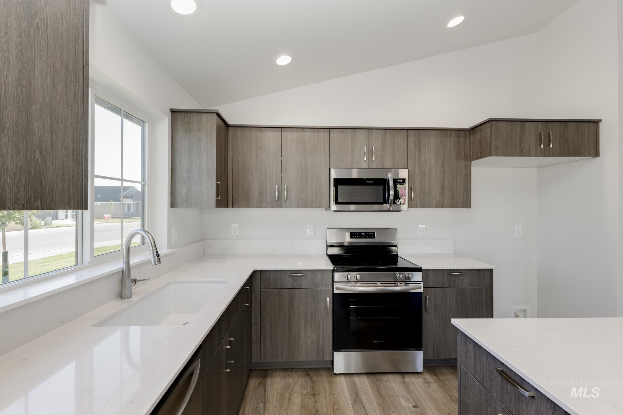 2983 E Boulder Basin Dr, Kuna, Idaho 83634, 3 Bedrooms, 2 Bathrooms, Residential For Sale, Price $436,990,MLS 98964555