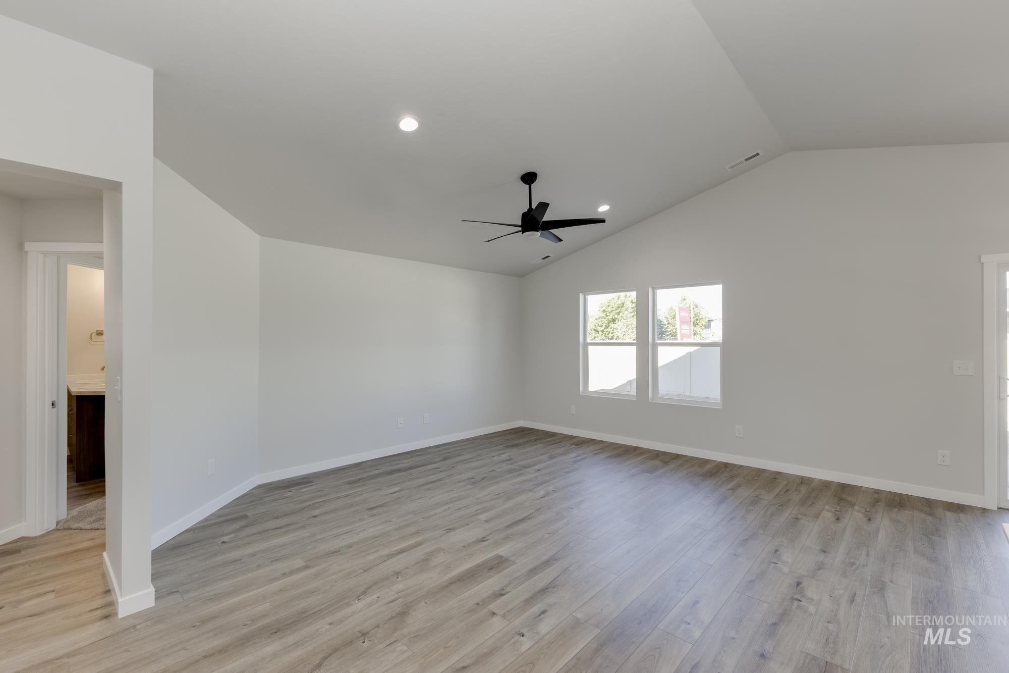 2983 E Boulder Basin Dr, Kuna, Idaho 83634, 3 Bedrooms, 2 Bathrooms, Residential For Sale, Price $436,990,MLS 98964555