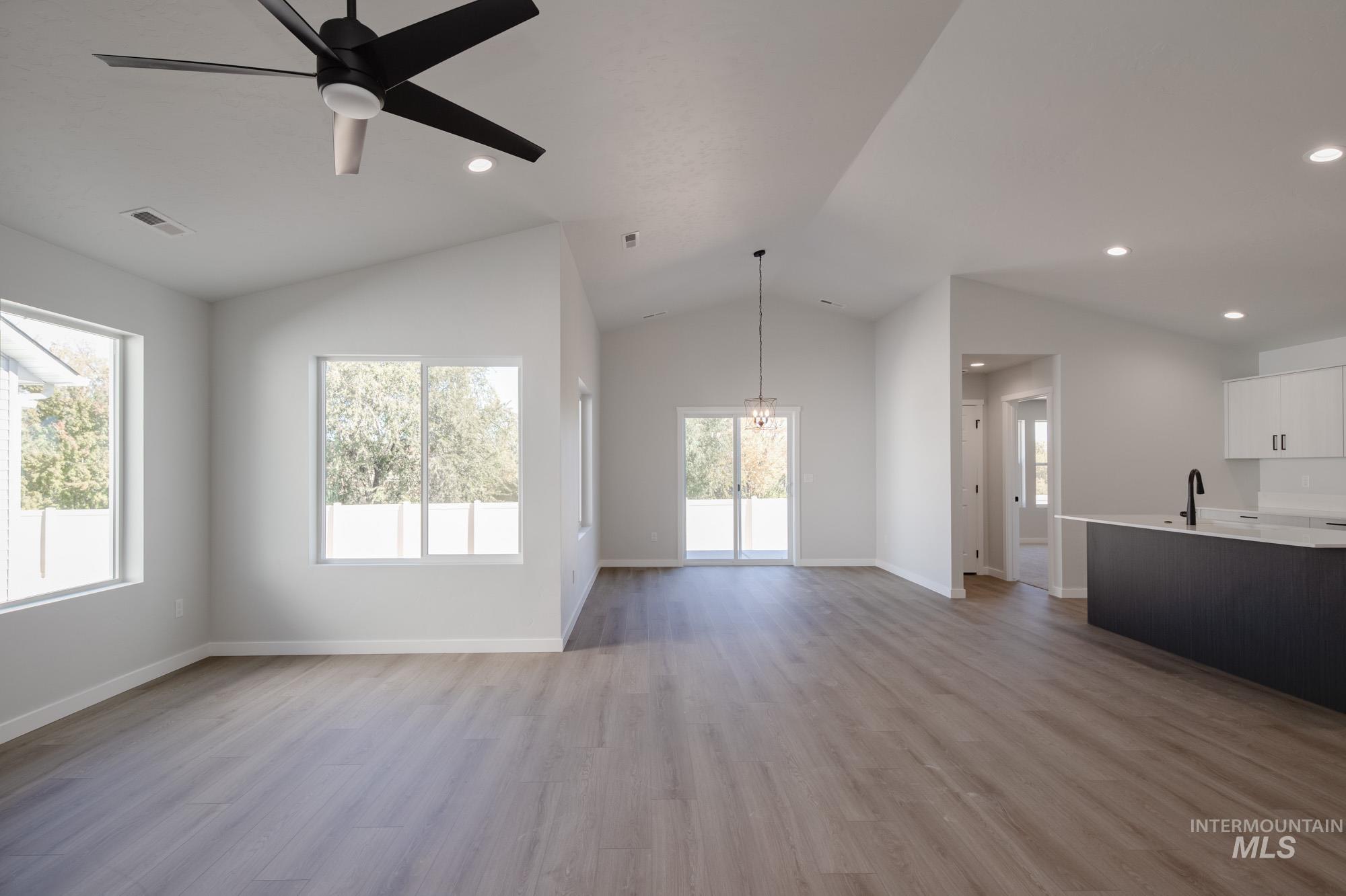 344 N Cranesbill Ave, Kuna, Idaho 83634, 4 Bedrooms, 2 Bathrooms, Residential For Sale, Price $459,990,MLS 98964558