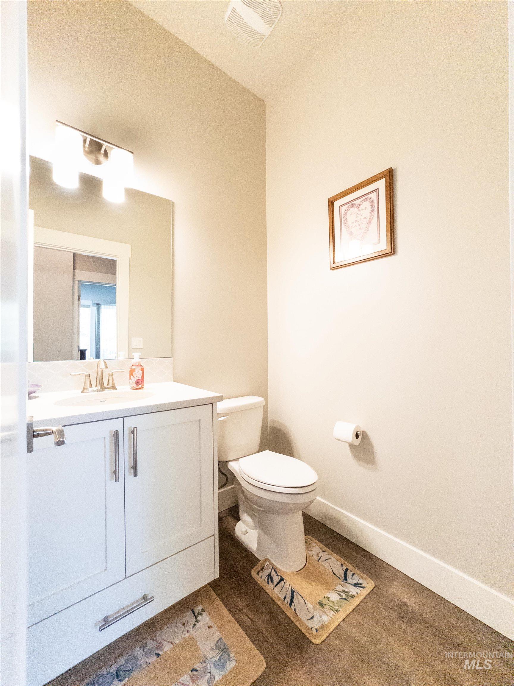 4577 N Comiso, Meridian, Idaho 83646, 4 Bedrooms, 2.5 Bathrooms, Residential For Sale, Price $675,000,MLS 98964569