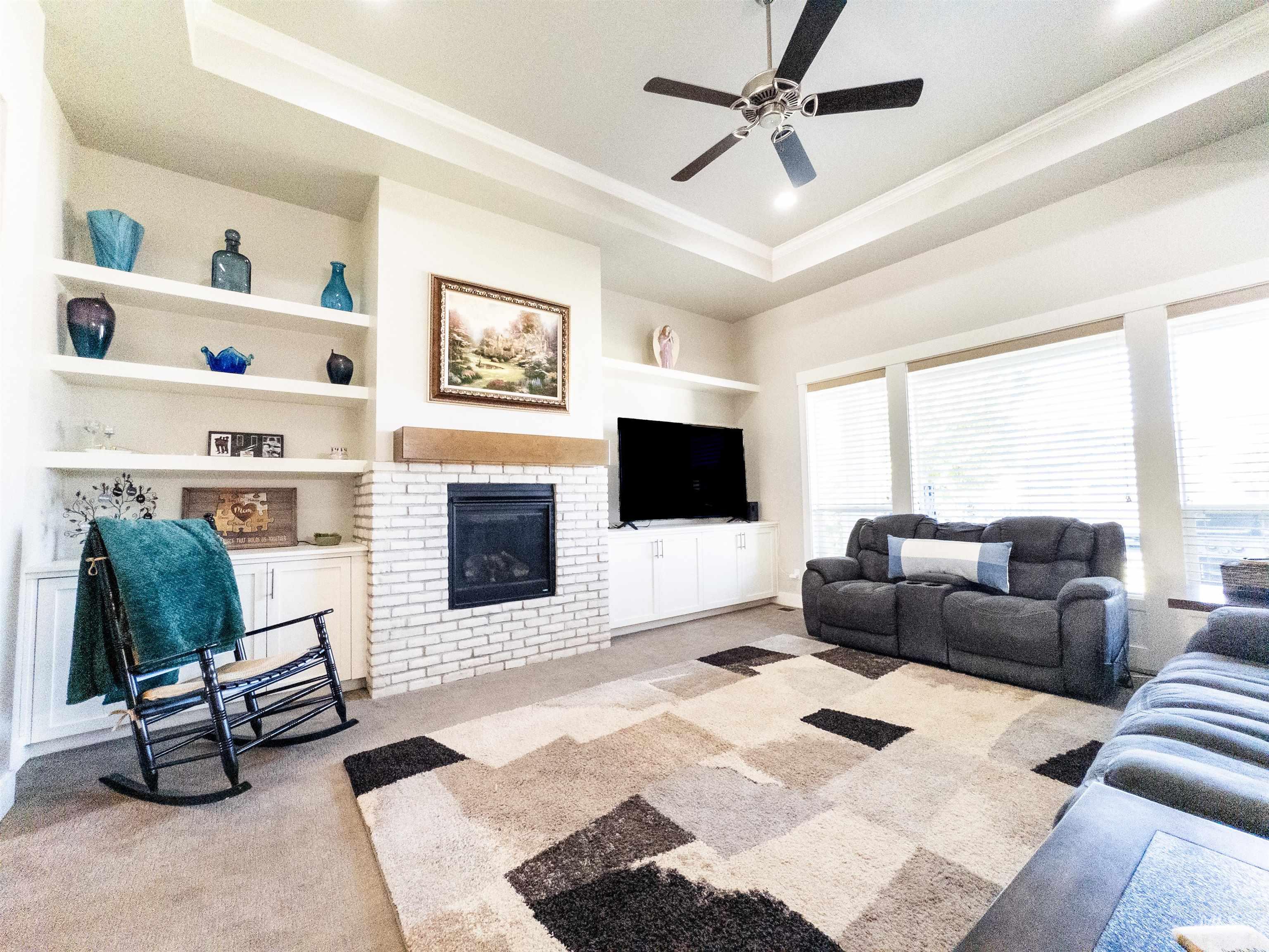 4577 N Comiso, Meridian, Idaho 83646, 4 Bedrooms, 2.5 Bathrooms, Residential For Sale, Price $675,000,MLS 98964569