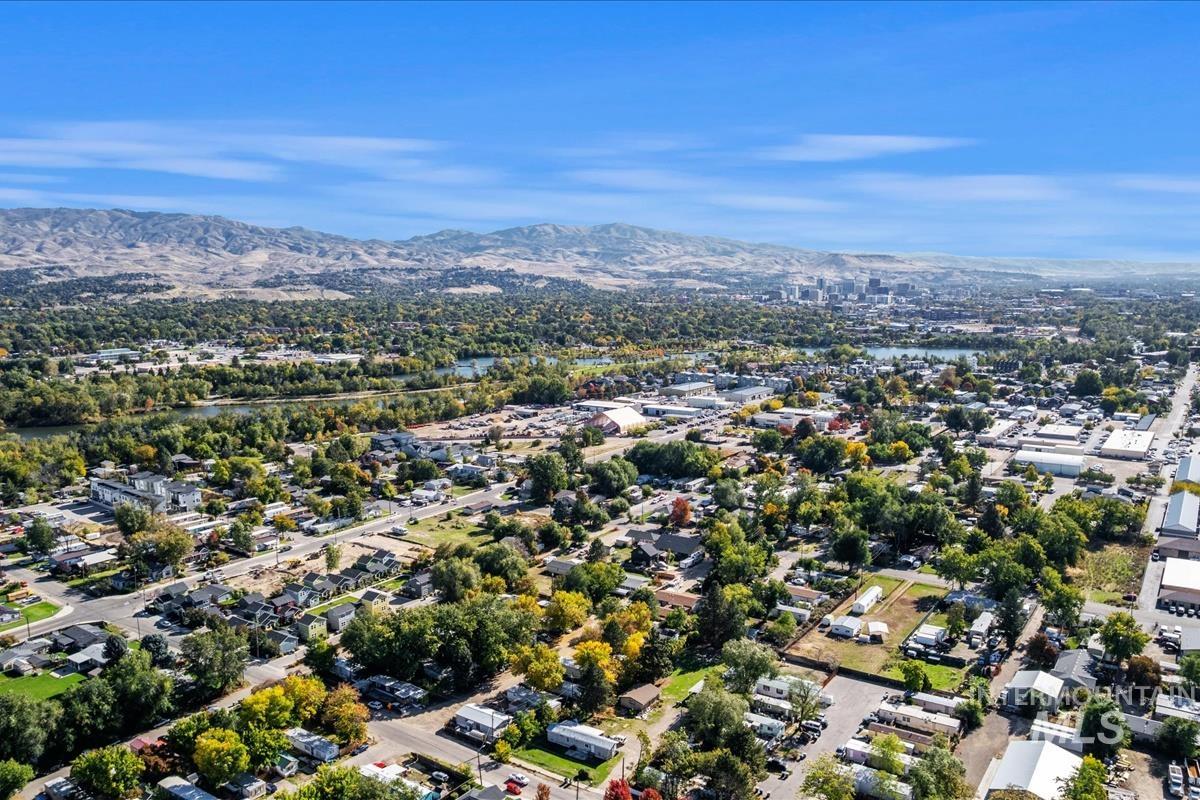 213 E 40th Street, Garden City, Idaho 83714-6350, Land For Sale, Price $600,000, 98964583