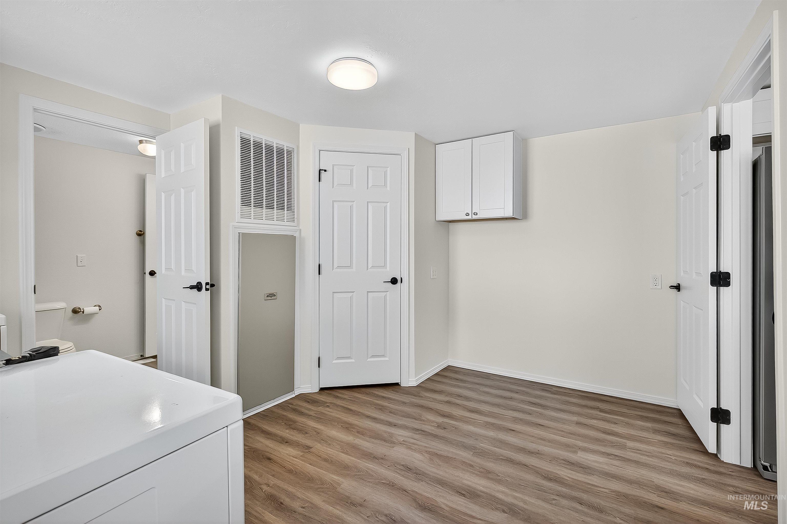 128 E Persimmon St, Genesee, Idaho 83832, 3 Bedrooms, 2 Bathrooms, Residential For Sale, Price $414,000, 98964585