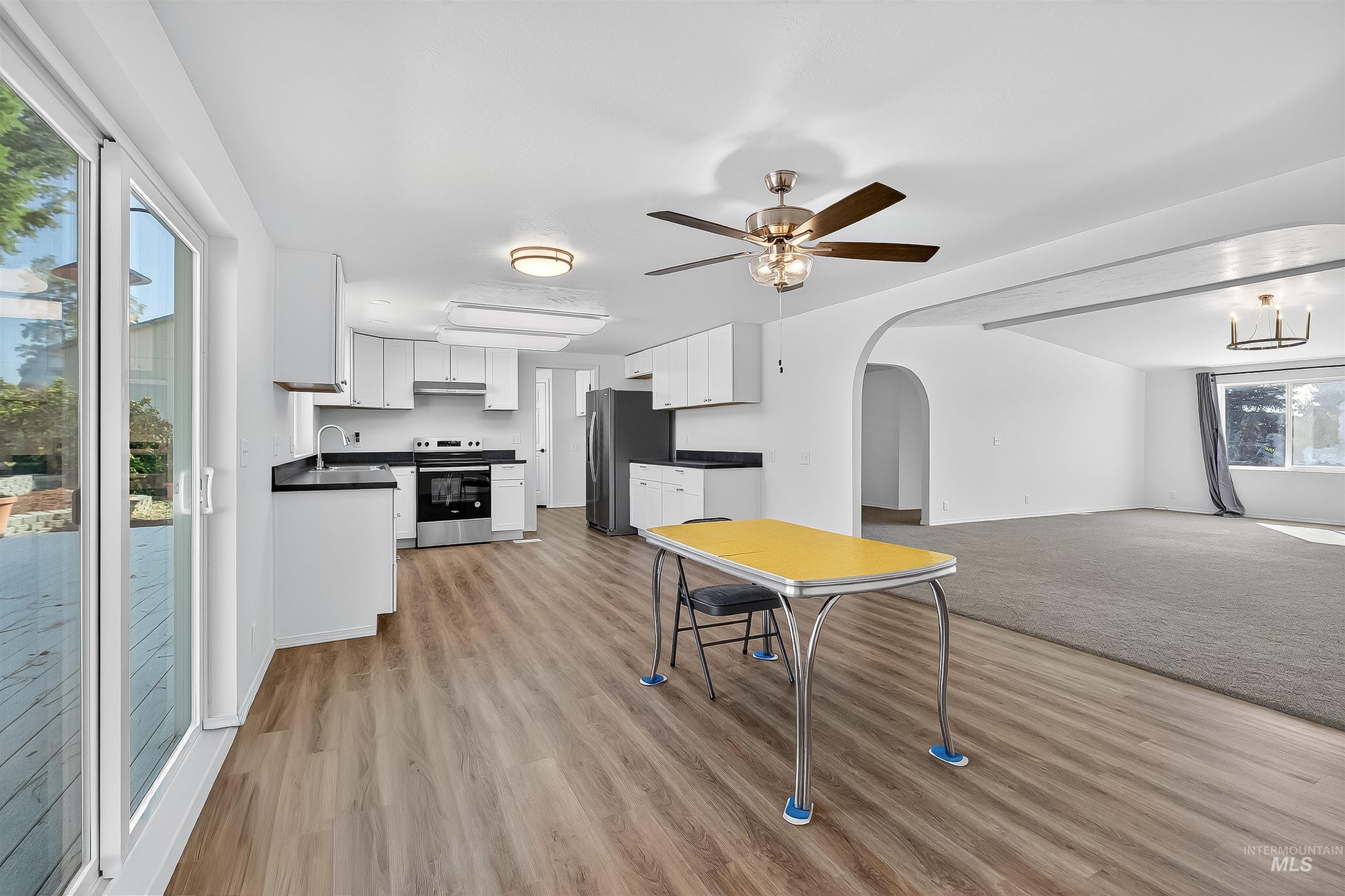 128 E Persimmon St, Genesee, Idaho 83832, 3 Bedrooms, 2 Bathrooms, Residential For Sale, Price $414,000, 98964585