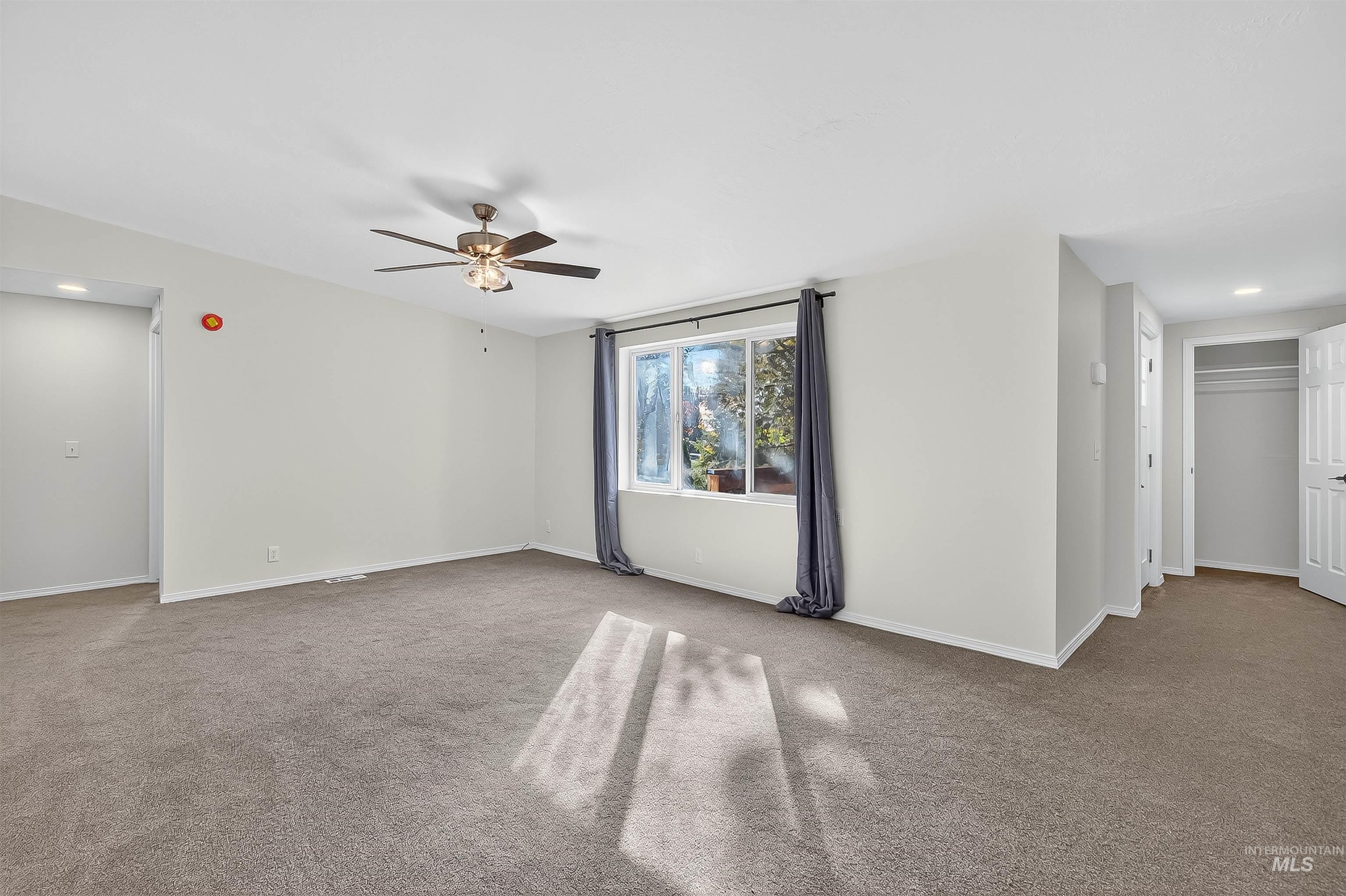 128 E Persimmon St, Genesee, Idaho 83832, 3 Bedrooms, 2 Bathrooms, Residential For Sale, Price $414,000, 98964585