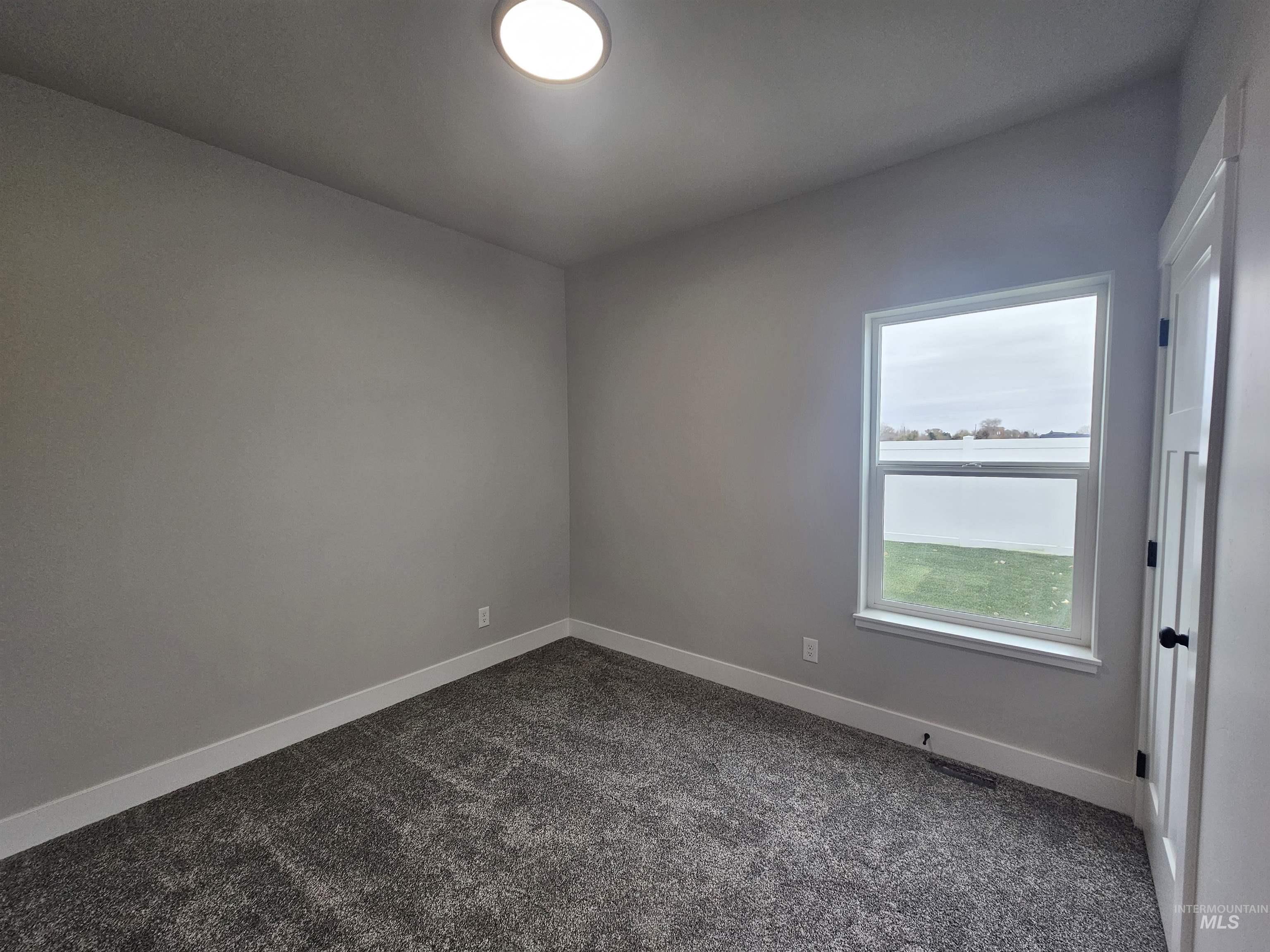 1212 Bronze Drive, Rupert, Idaho 83350, 4 Bedrooms, 2 Bathrooms, Residential For Sale, Price $369,000,MLS 98964594