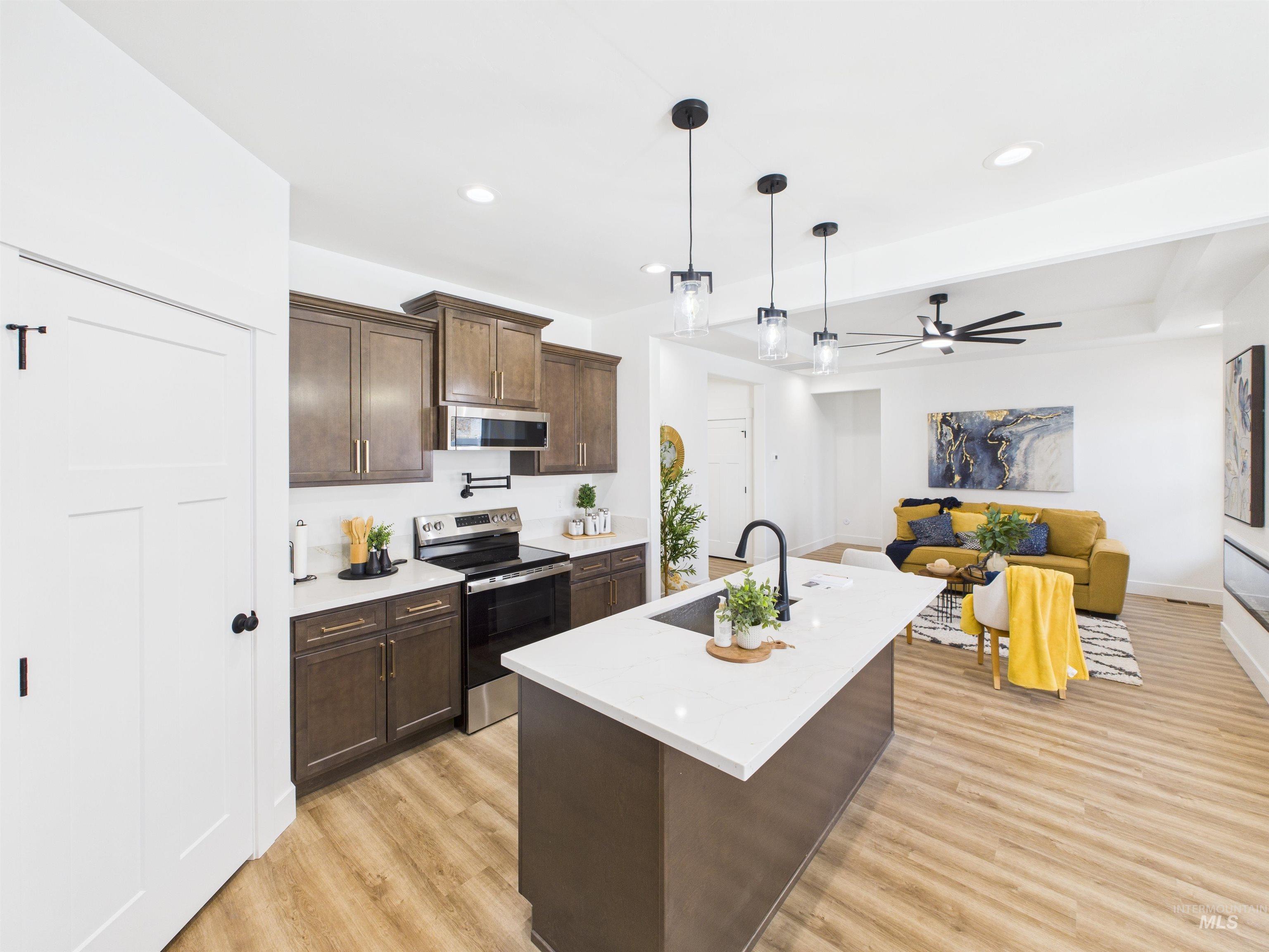 1216 Bronze Drive, Rupert, Idaho 83350, 4 Bedrooms, 2 Bathrooms, Residential For Sale, Price $369,000,MLS 98964595