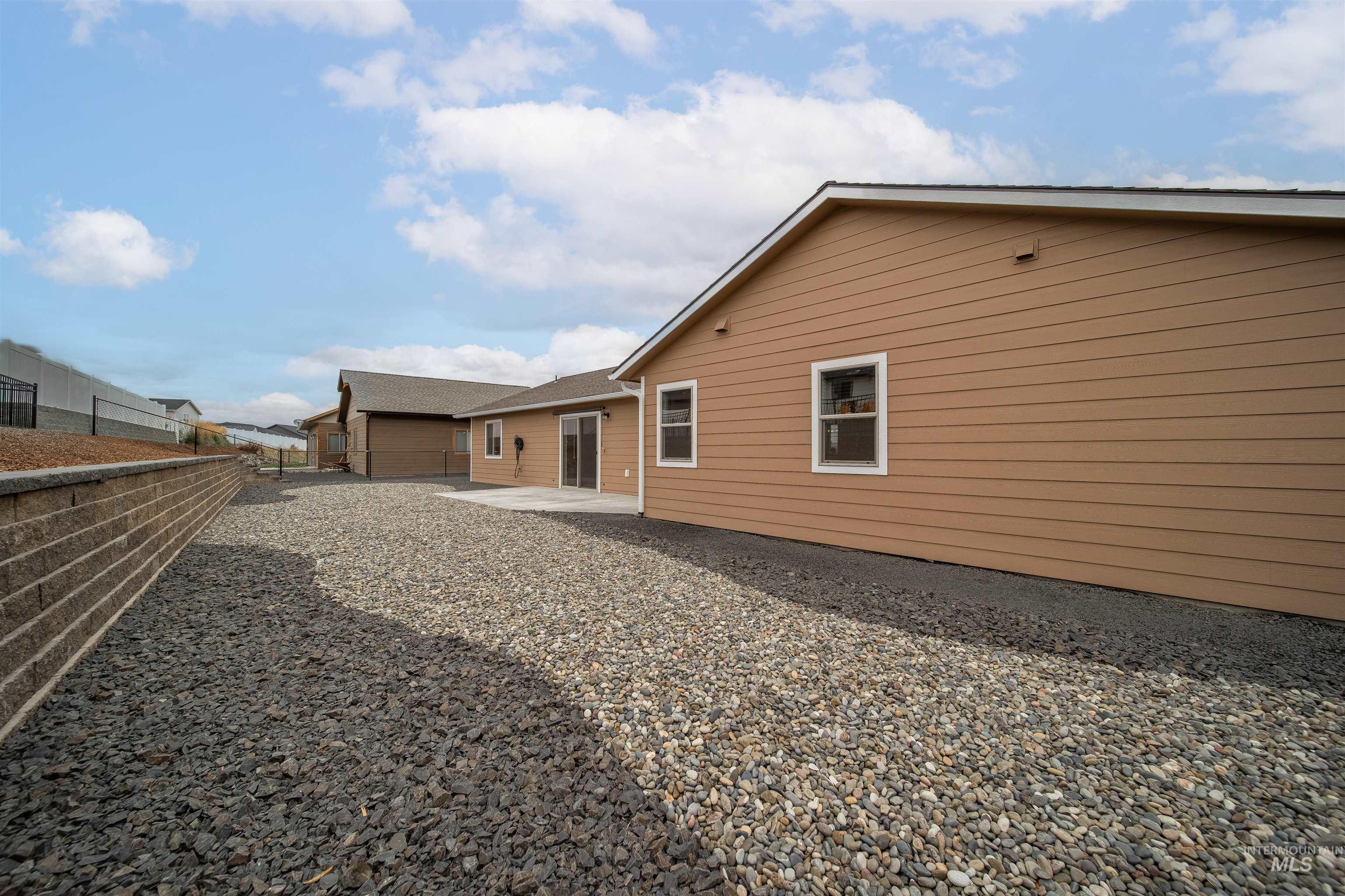 1727 Canyon Crest Way, Lewiston, Idaho 83501, 3 Bedrooms, 2 Bathrooms, Residential For Sale, Price $575,000,MLS 98964597