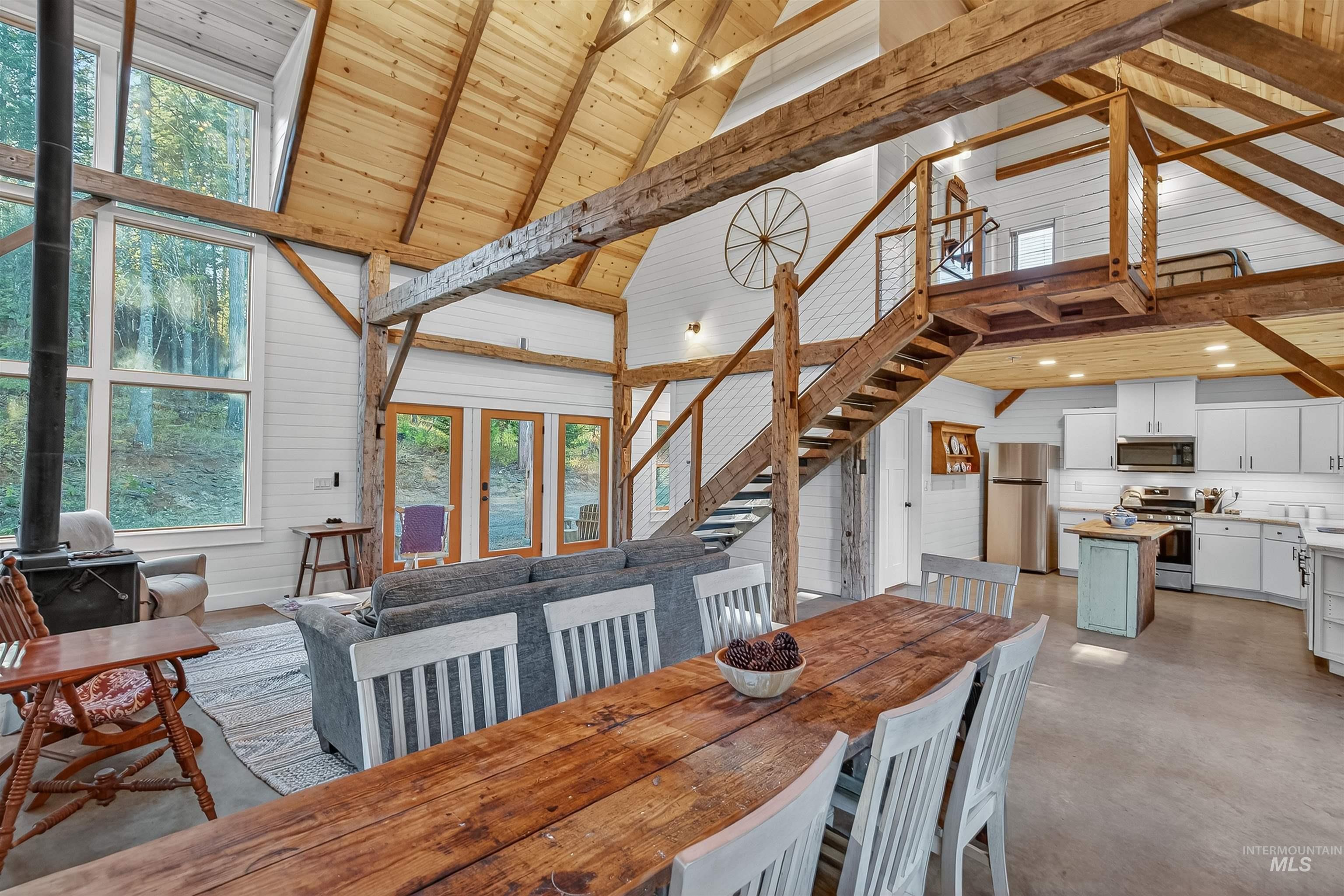 1005/1009 Williams Ln, Deary, Idaho 83823, 2 Bedrooms, 2 Bathrooms, Residential For Sale, Price $980,000,MLS 98964598