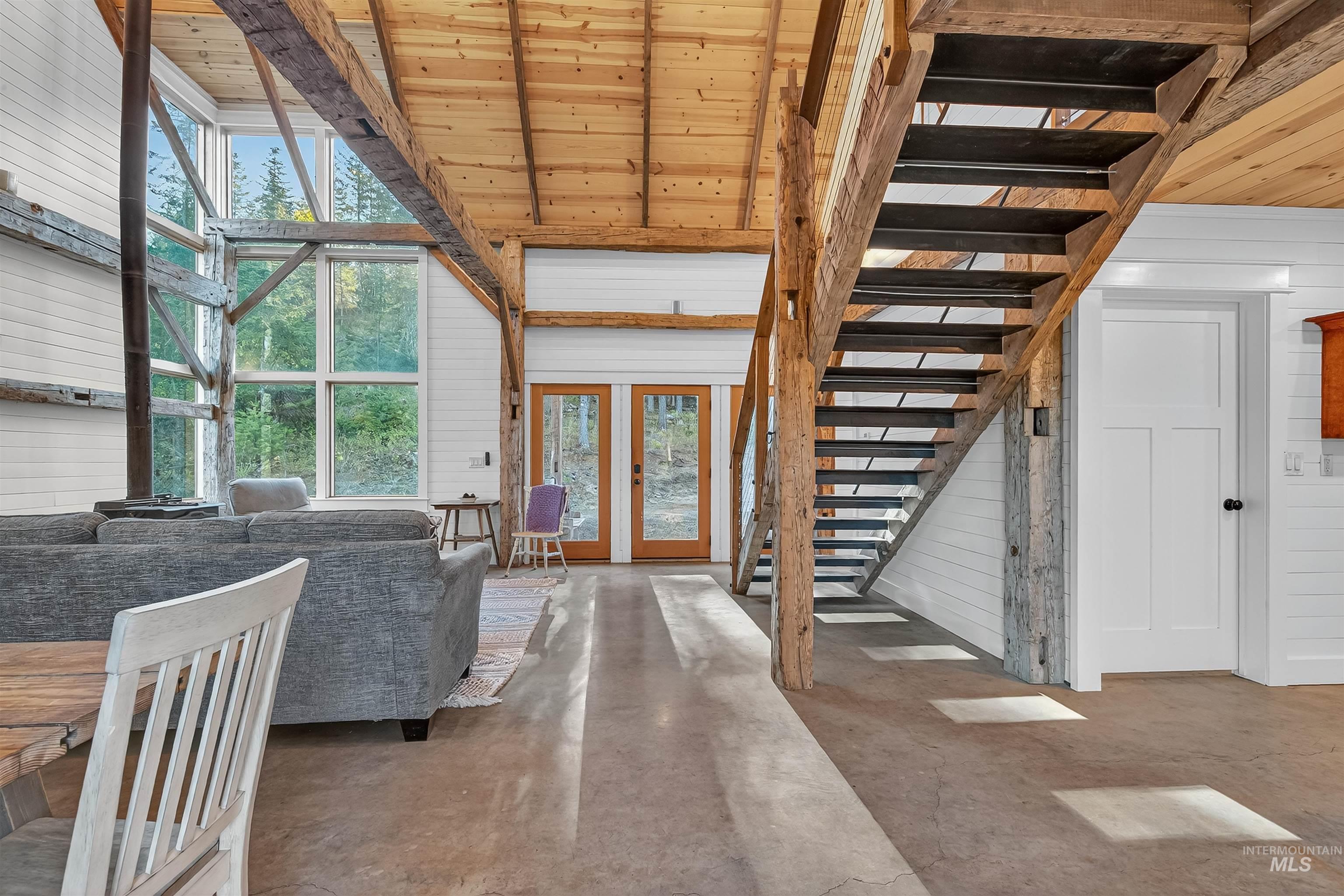 1005/1009 Williams Ln, Deary, Idaho 83823, 2 Bedrooms, 2 Bathrooms, Residential For Sale, Price $980,000,MLS 98964598