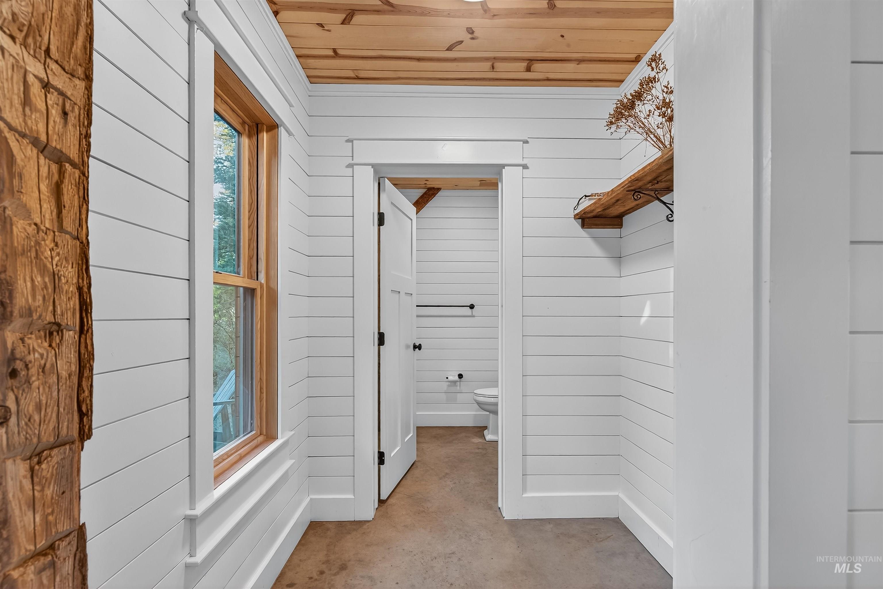 1005/1009 Williams Ln, Deary, Idaho 83823, 2 Bedrooms, 2 Bathrooms, Residential For Sale, Price $980,000,MLS 98964598