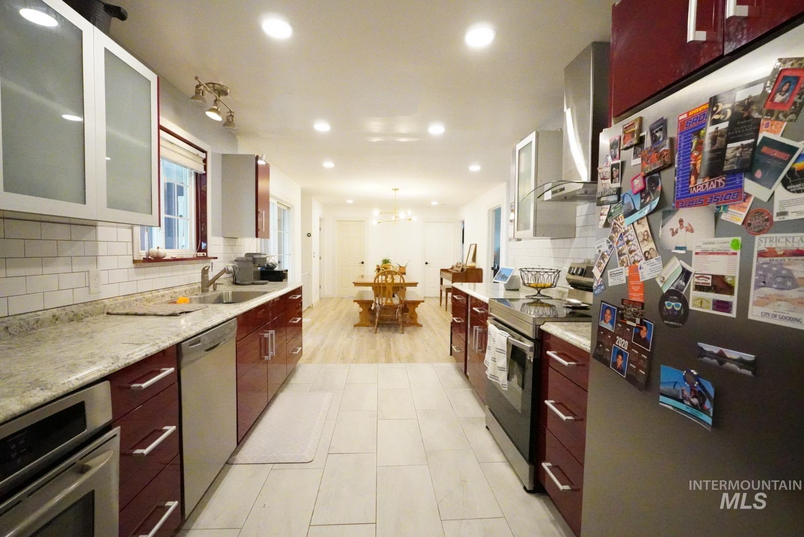 238 Dorothy Ave., Gooding, Idaho 83330, 4 Bedrooms, 2.5 Bathrooms, Residential For Sale, Price $325,000,MLS 98964614