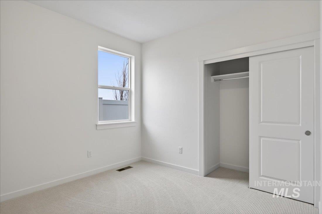 1330 W Swift Fox St, Meridian, Idaho 83634, 3 Bedrooms, 2 Bathrooms, Residential For Sale, Price $439,000,MLS 98964617