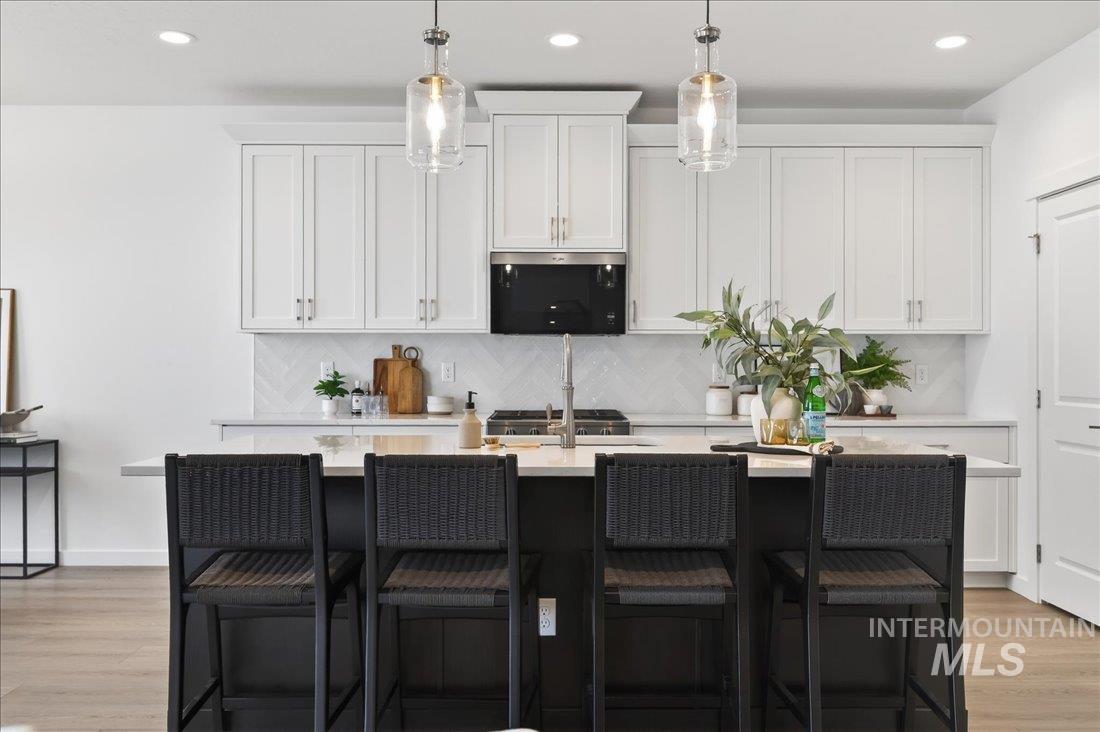 1330 W Swift Fox St, Meridian, Idaho 83634, 3 Bedrooms, 2 Bathrooms, Residential For Sale, Price $439,000,MLS 98964617