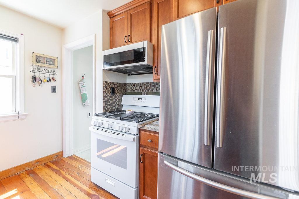 702 S Opal St, Boise, Idaho 83705, 3 Bedrooms, 2 Bathrooms, Residential For Sale, Price $535,000,MLS 98964621