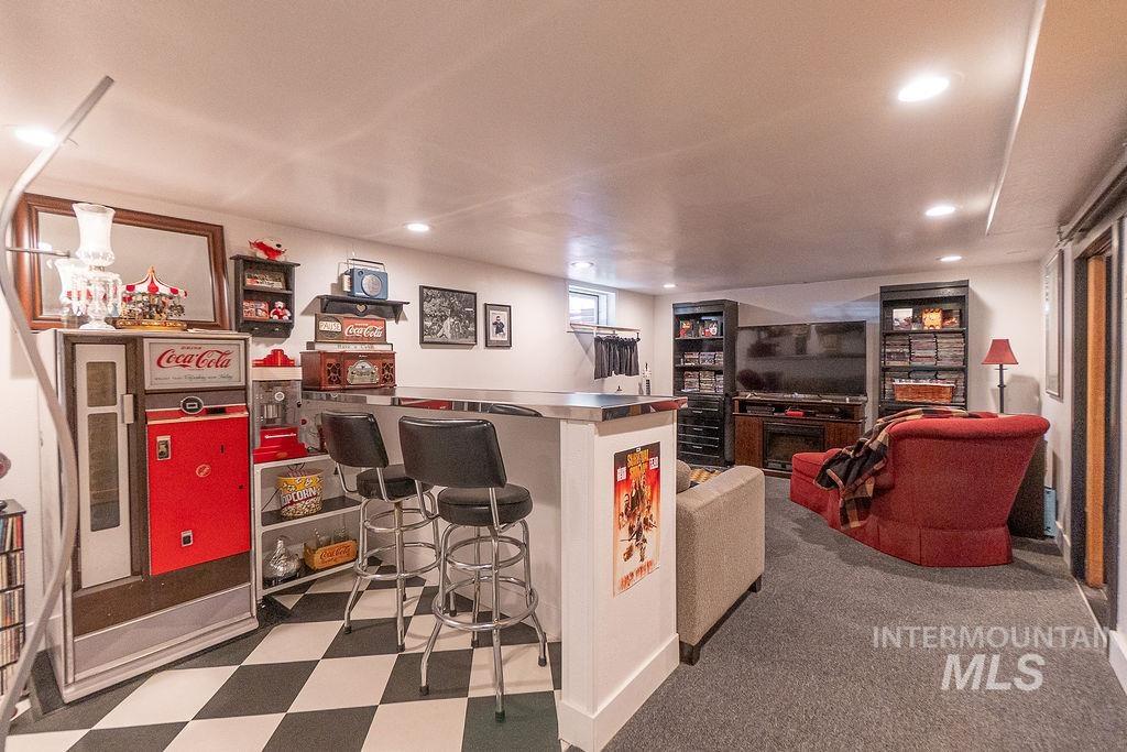 702 S Opal St, Boise, Idaho 83705, 3 Bedrooms, 2 Bathrooms, Residential For Sale, Price $535,000,MLS 98964621