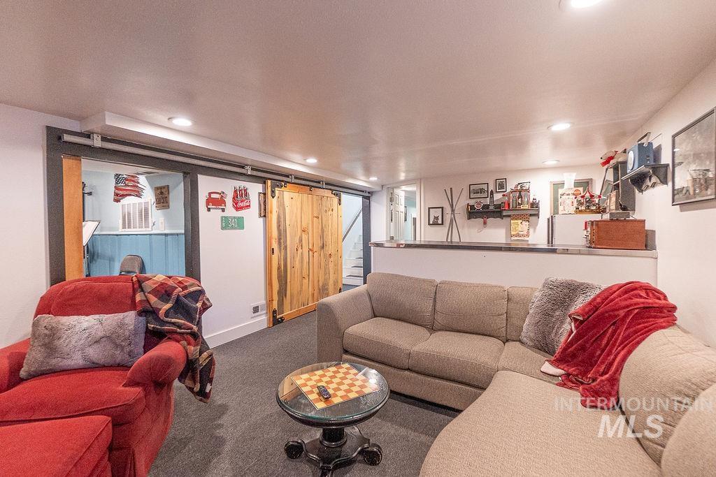 702 S Opal St, Boise, Idaho 83705, 3 Bedrooms, 2 Bathrooms, Residential For Sale, Price $535,000,MLS 98964621