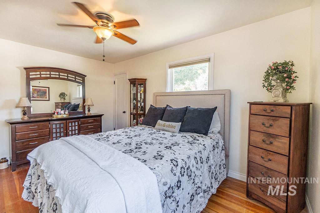 702 S Opal St, Boise, Idaho 83705, 3 Bedrooms, 2 Bathrooms, Residential For Sale, Price $535,000,MLS 98964621