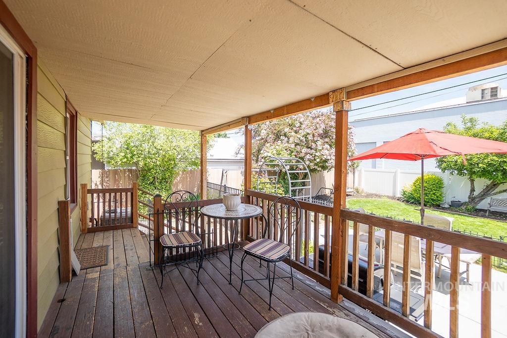 702 S Opal St, Boise, Idaho 83705, 3 Bedrooms, 2 Bathrooms, Residential For Sale, Price $535,000,MLS 98964621