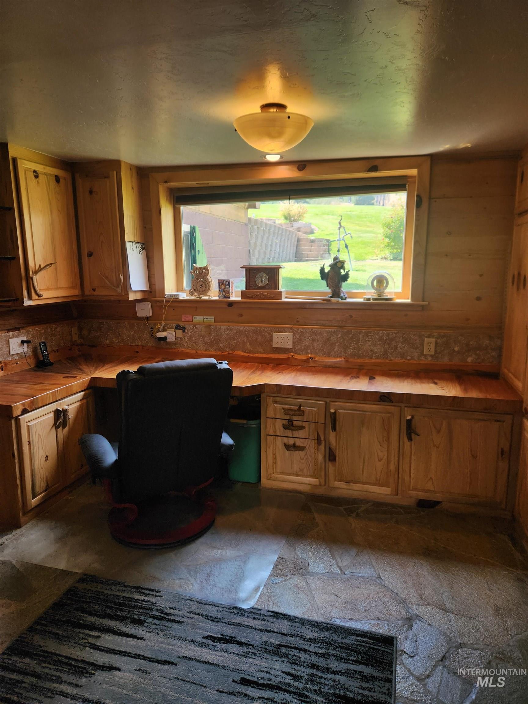 483 N Alpine Circle, Pine, Idaho 83647, 4 Bedrooms, 3 Bathrooms, Residential For Sale, Price $1,200,000,MLS 98964626