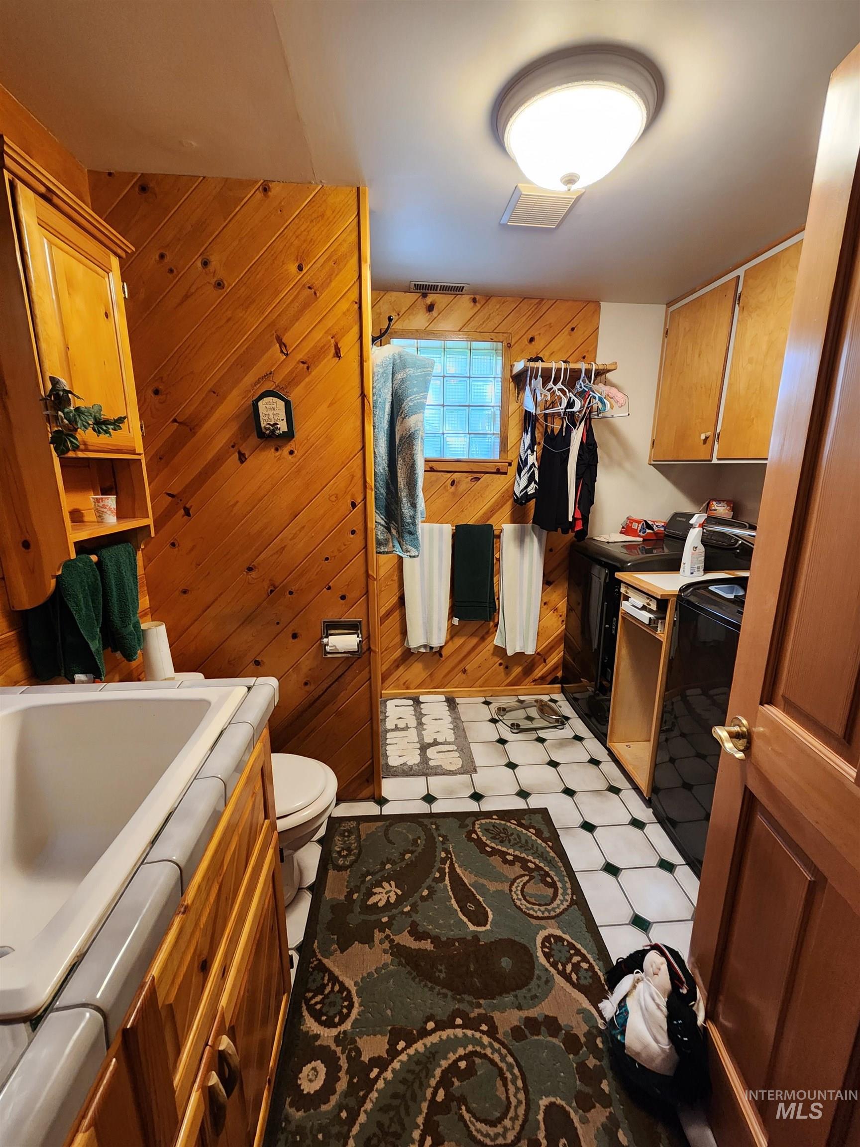 483 N Alpine Circle, Pine, Idaho 83647, 4 Bedrooms, 3 Bathrooms, Residential For Sale, Price $1,200,000, 98964626