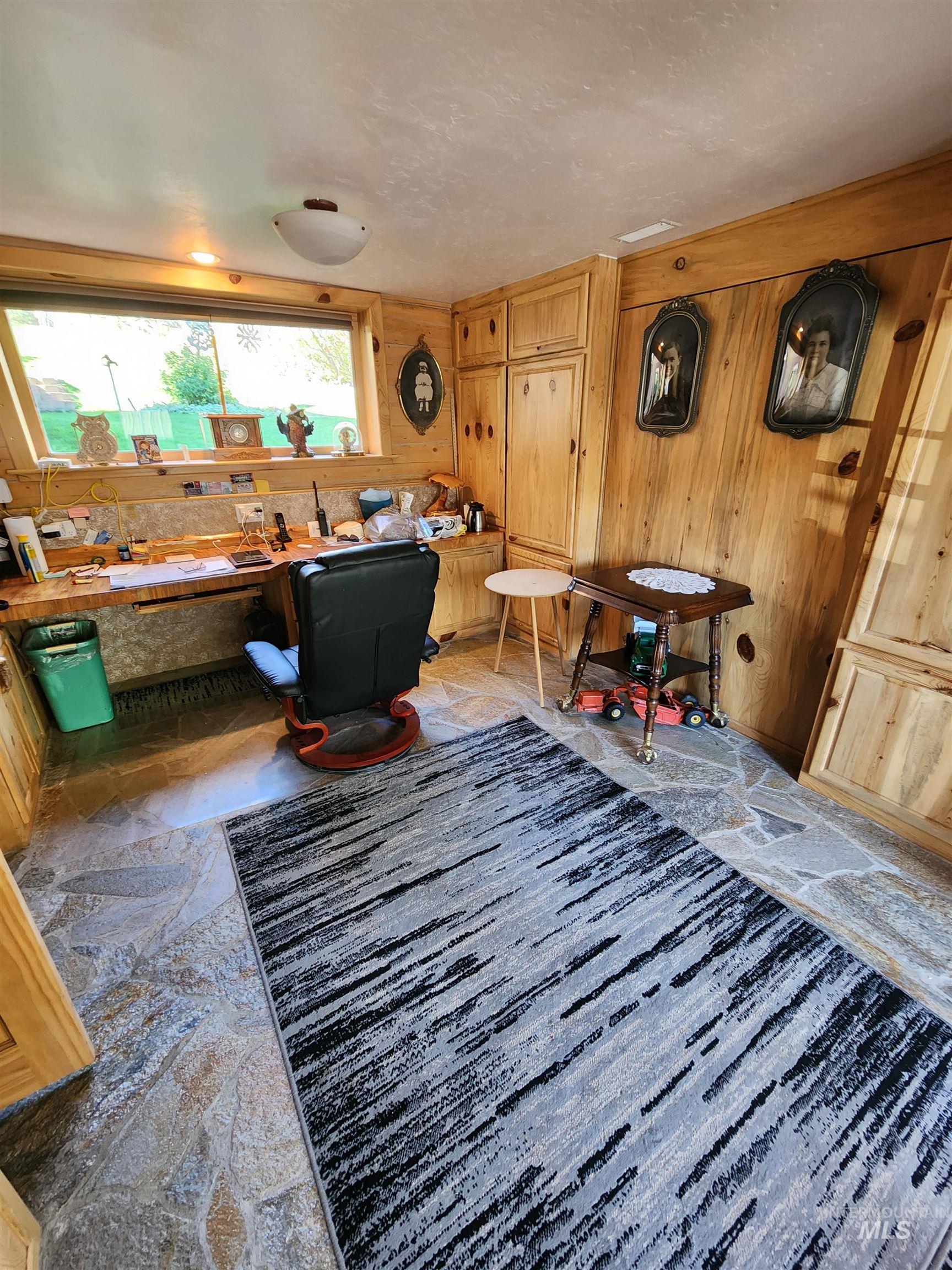 483 N Alpine Circle, Pine, Idaho 83647, 4 Bedrooms, 3 Bathrooms, Residential For Sale, Price $1,200,000, 98964626