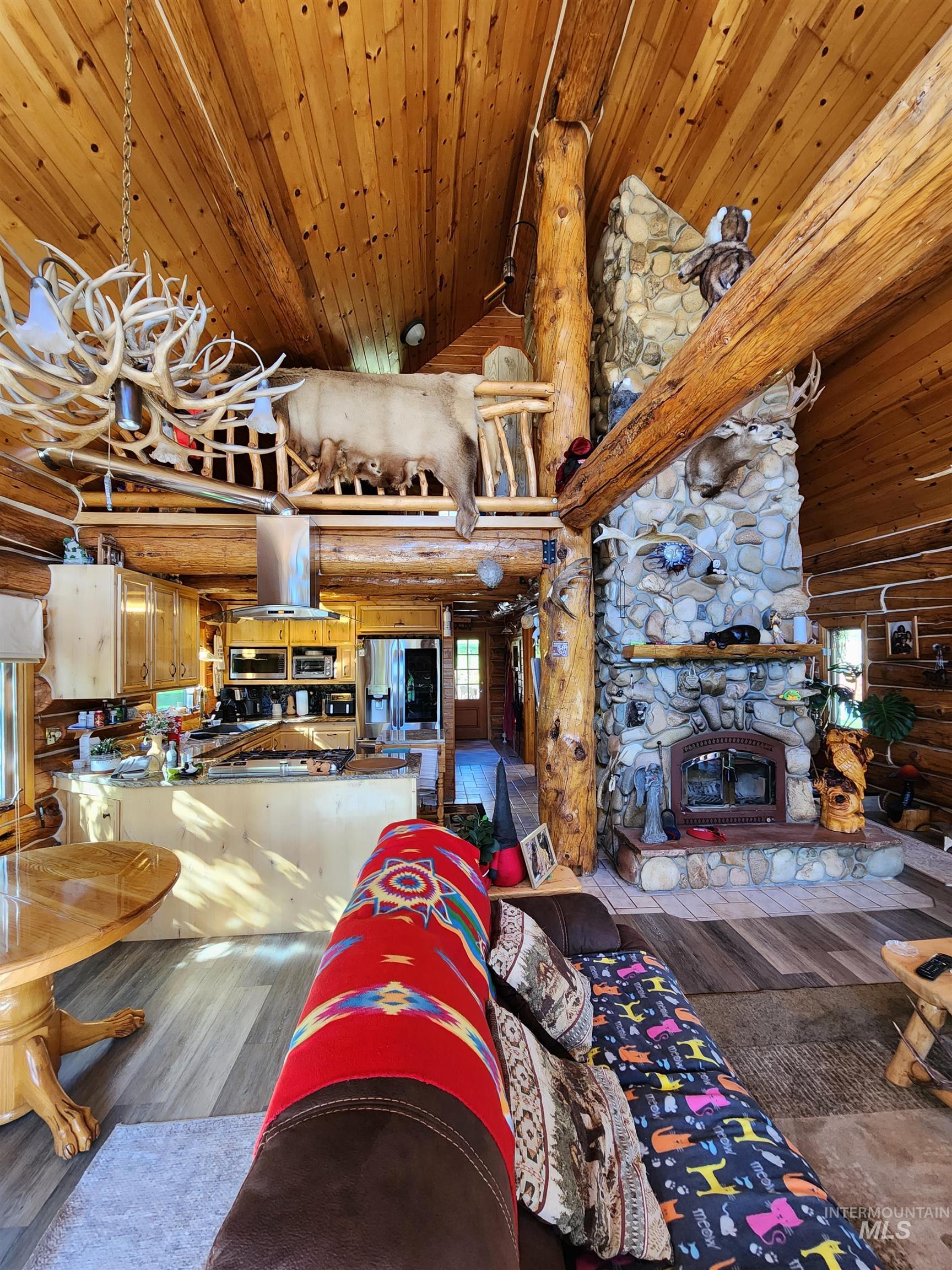 483 N Alpine Circle, Pine, Idaho 83647, 4 Bedrooms, 3 Bathrooms, Residential For Sale, Price $1,200,000, 98964626